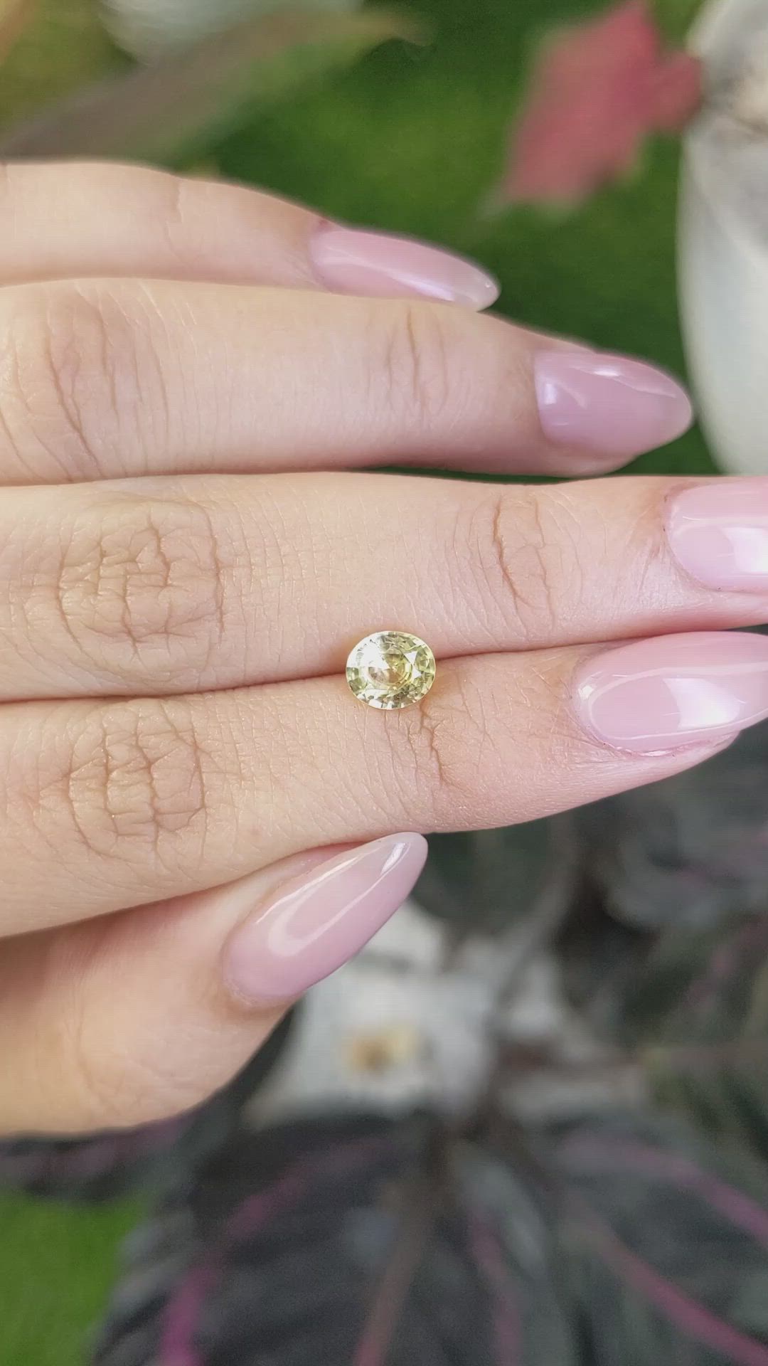 1.08 Ct. Yellow Sapphire from Ceylon (Sri Lanka) Size Video