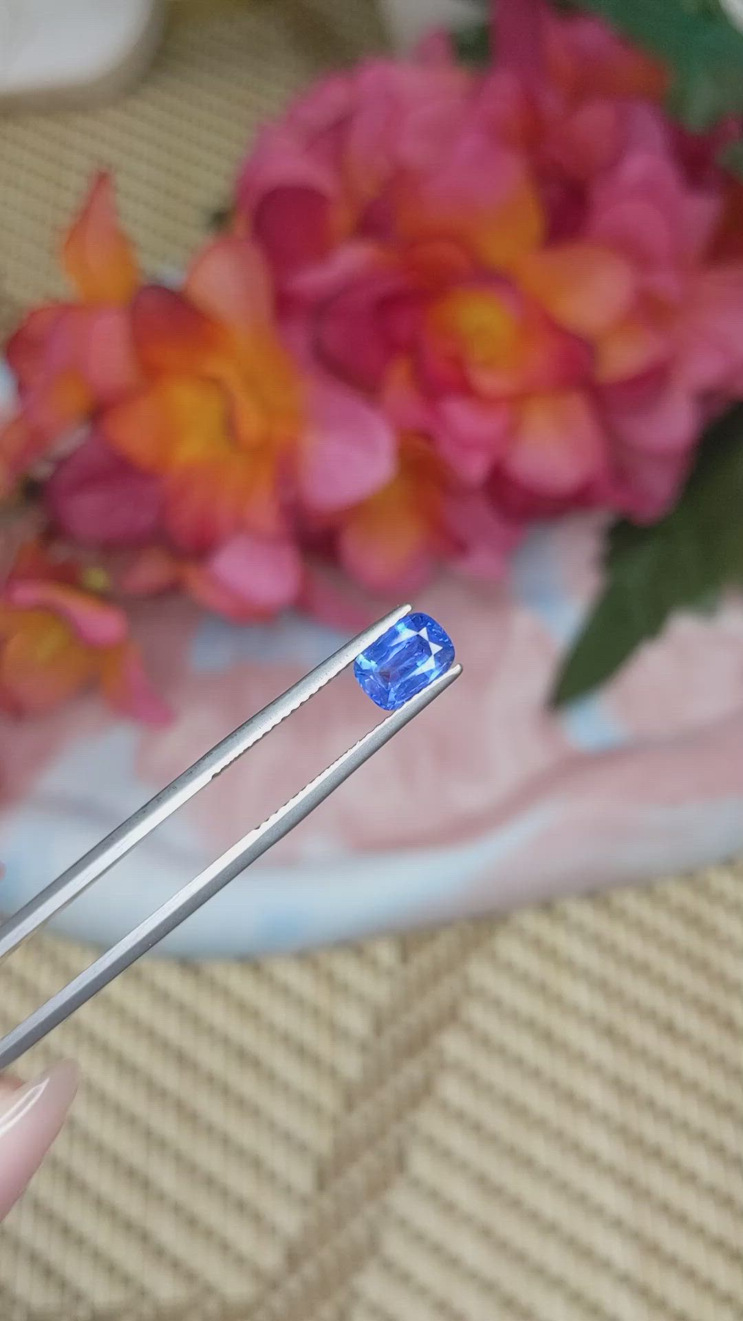 1.11 Ct. Blue Sapphire from Ceylon (Sri Lanka) Size Video