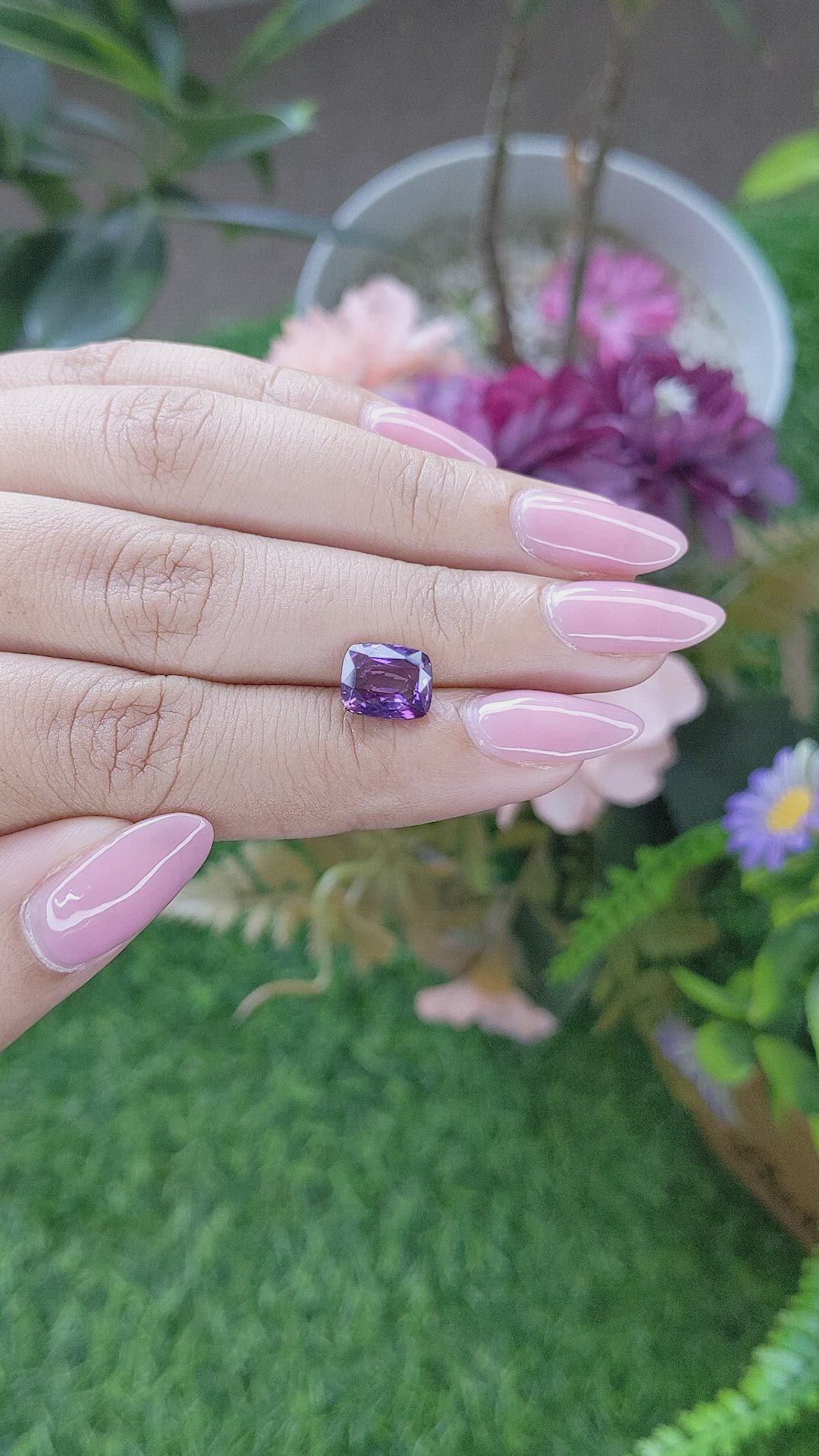 2.99 Ct. Pinkish Purple Sapphire from Ceylon (Sri Lanka) Size Video