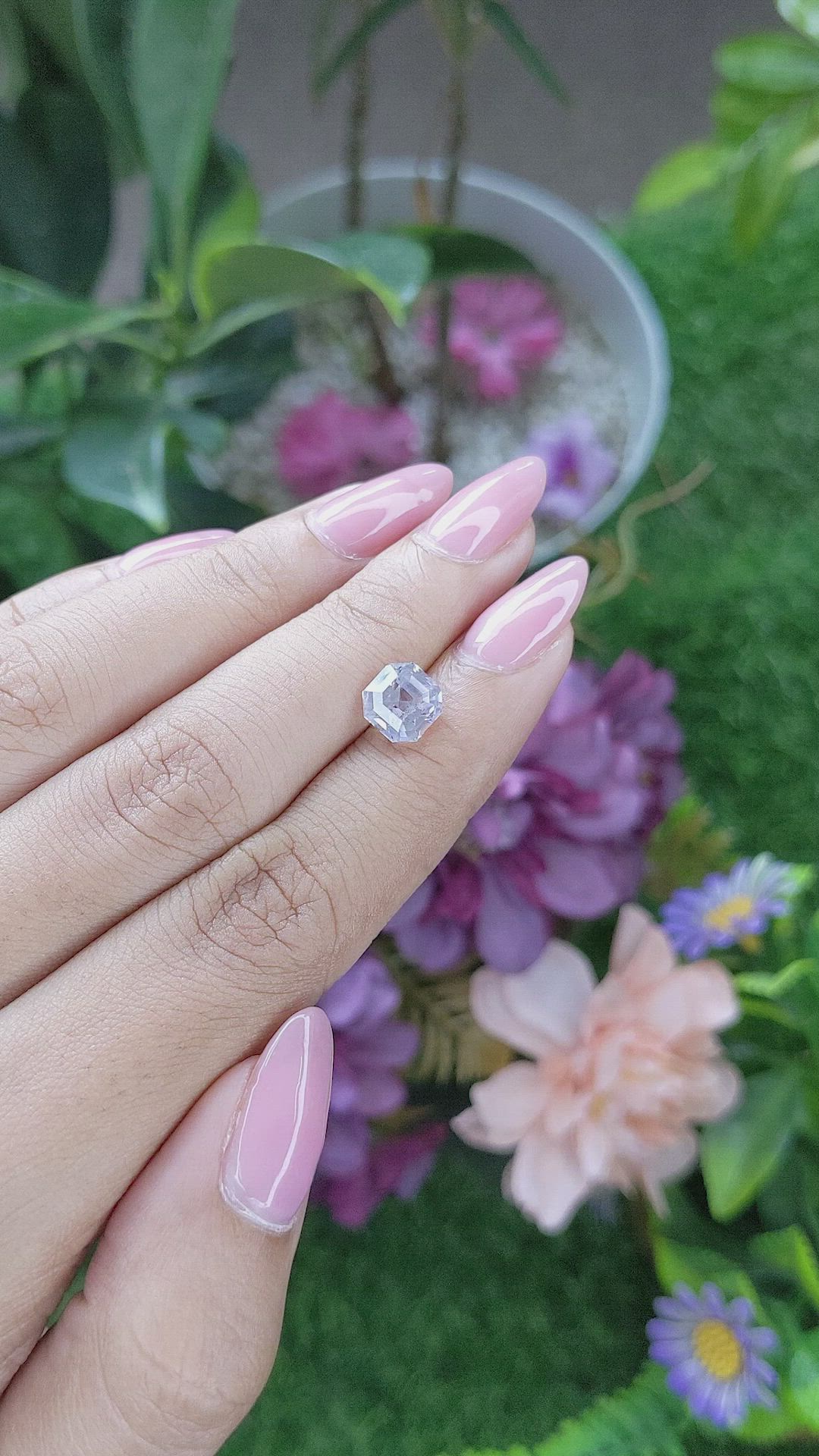 2.57 Ct. White Sapphire from Ceylon (Sri Lanka) Size Video