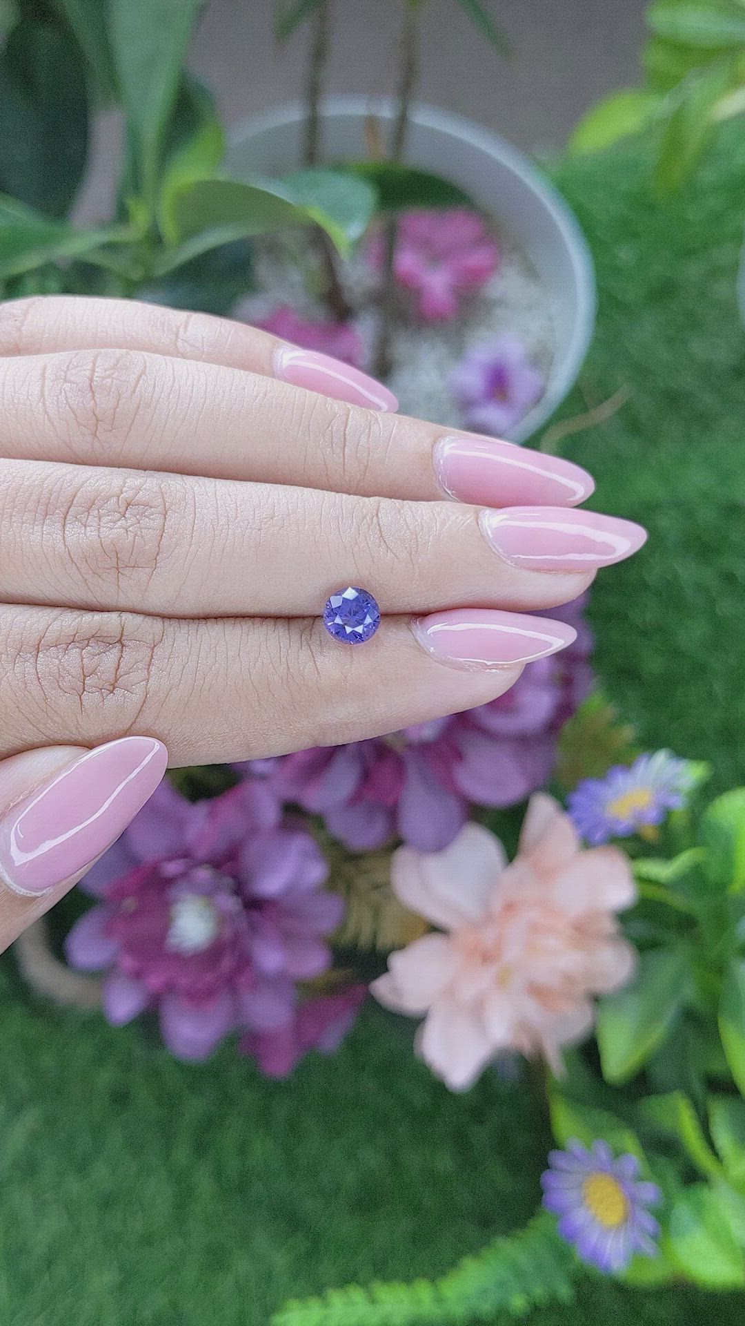 1.27 Ct. Color Change Sapphire from Ceylon (Sri Lanka) Size Video