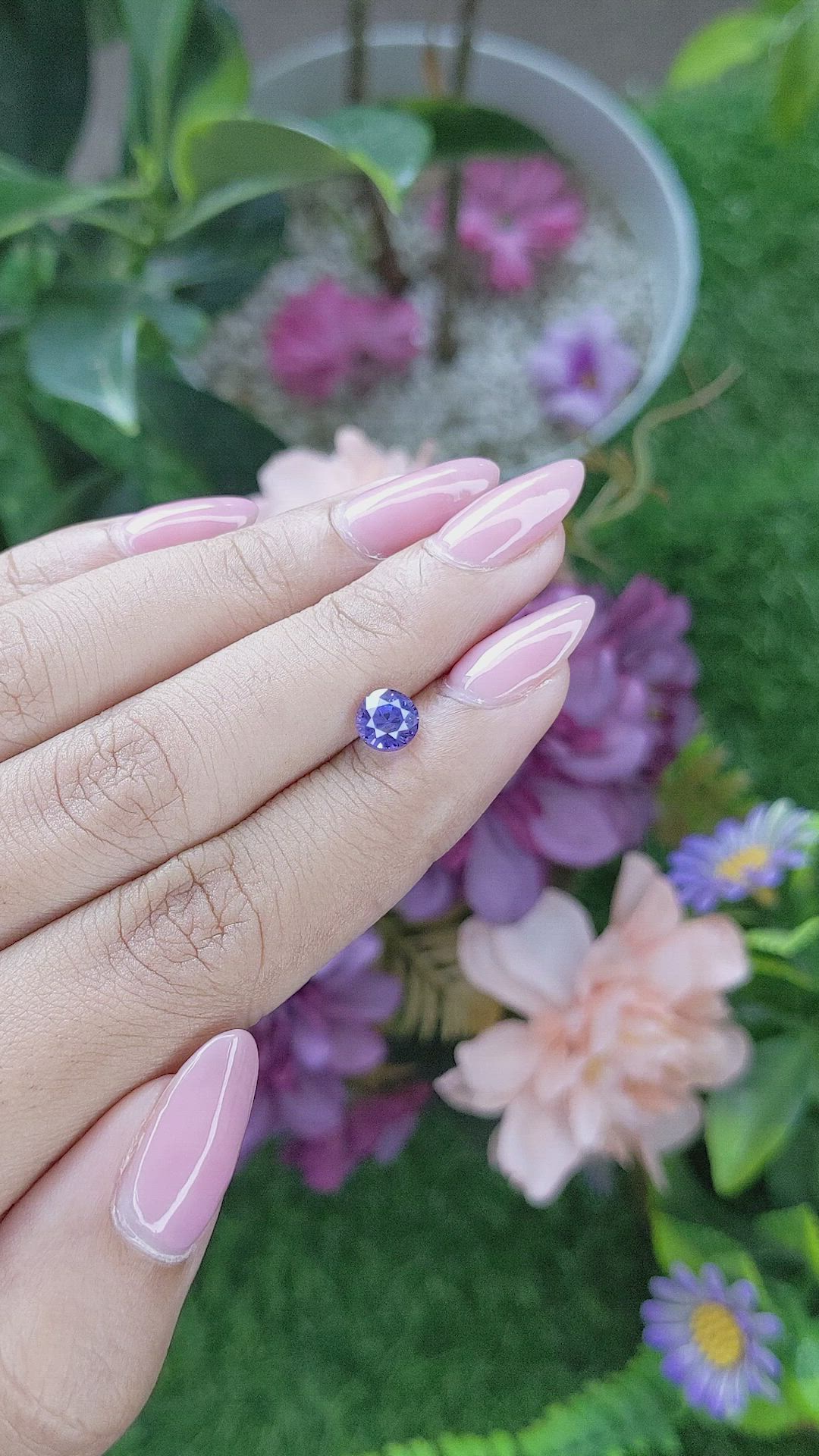 1.27 Ct. Color Change Sapphire from Ceylon (Sri Lanka) Size Video