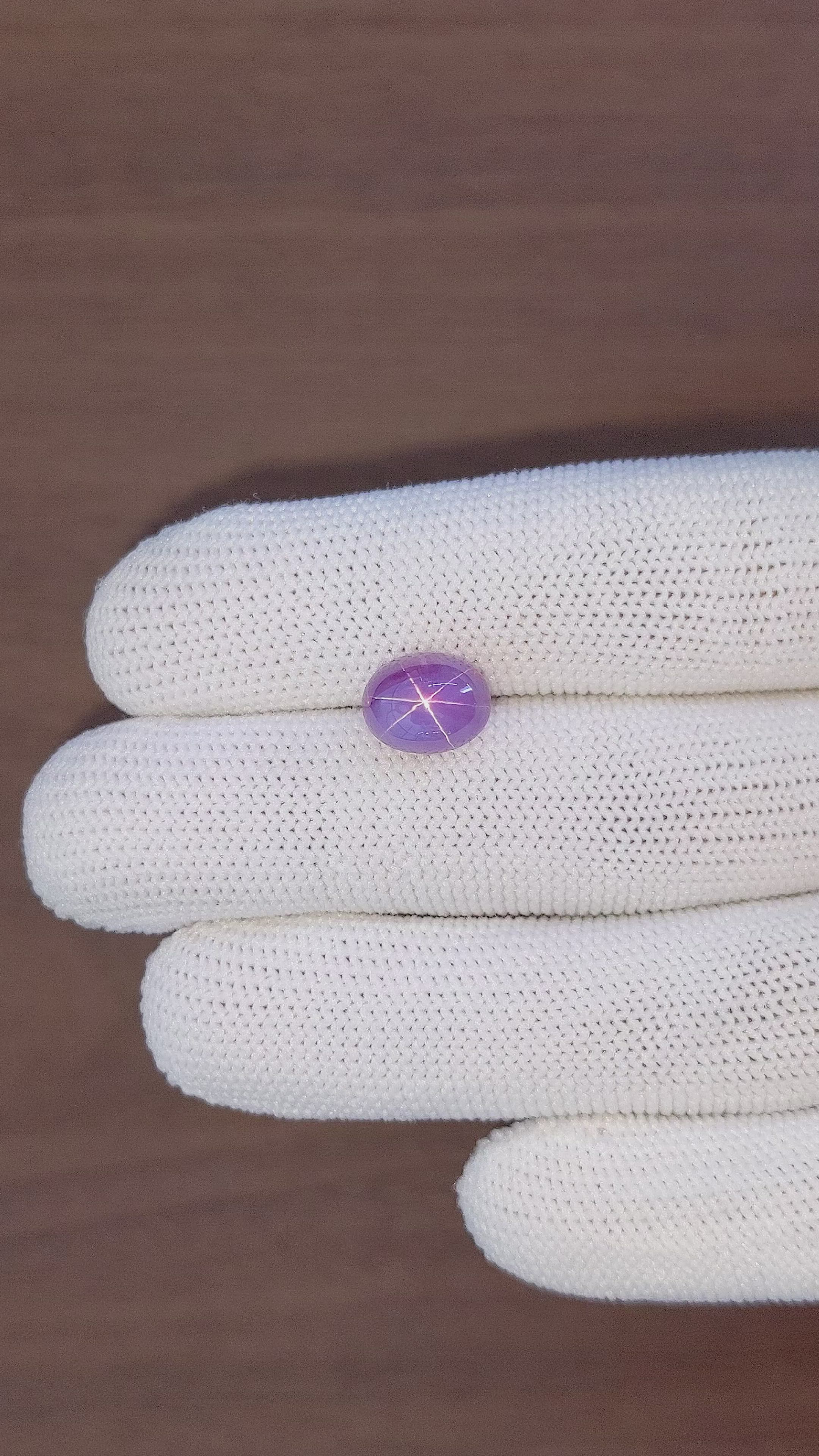 6.53 Ct. Bluish Purple Star Sapphire from Ceylon (Sri Lanka) Size Video