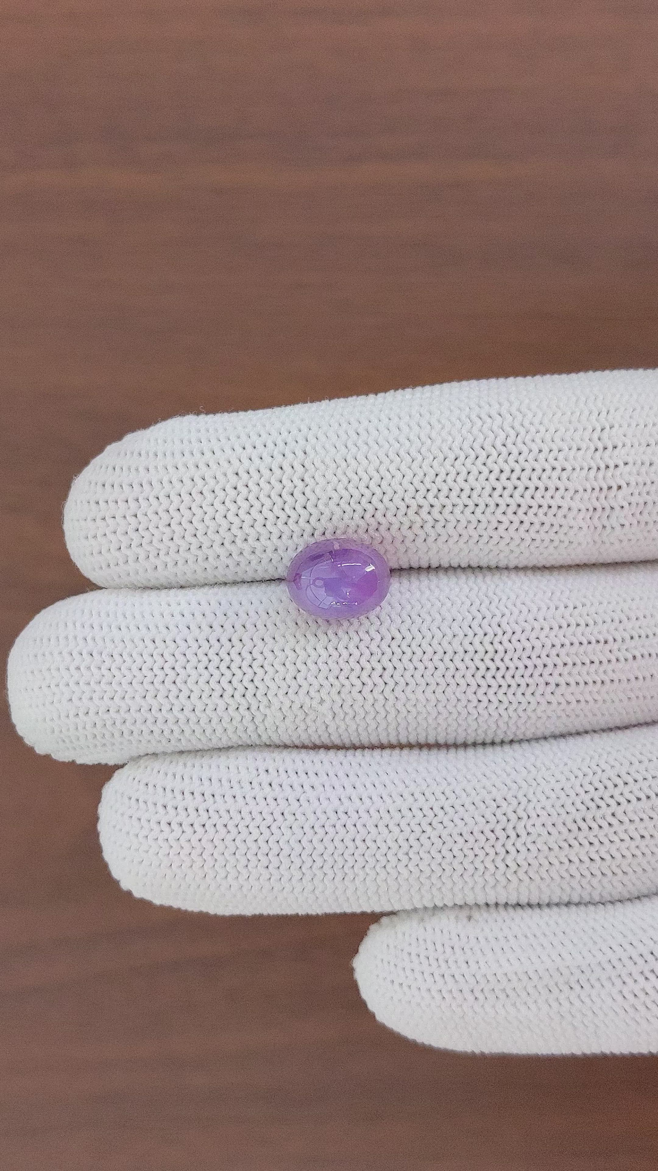 6.53 Ct. Bluish Purple Star Sapphire from Ceylon (Sri Lanka) Size Video