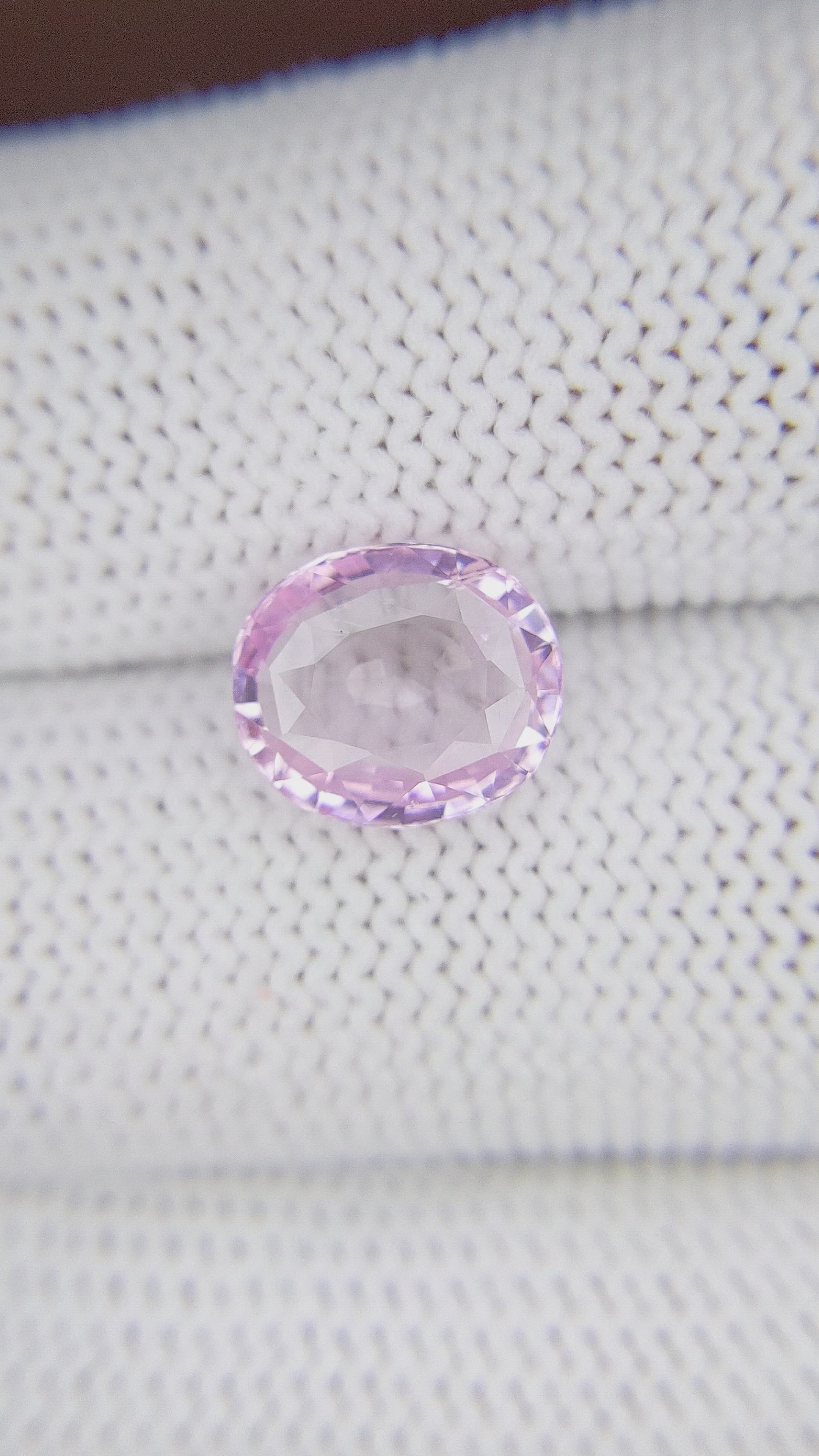 3.58 Ct. Pink Sapphire from Ceylon (Sri Lanka) Size Video