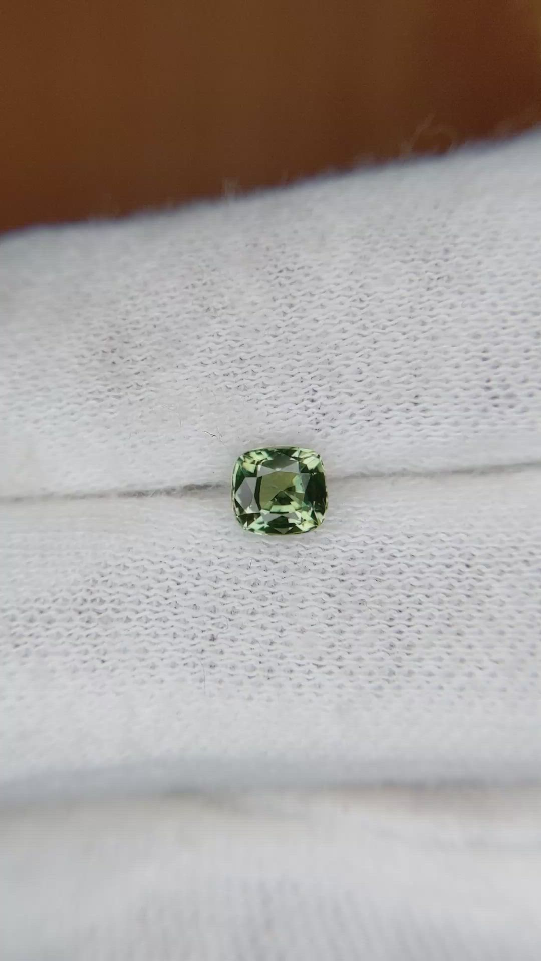 0.79 Ct. Green Sapphire from Ceylon (Sri Lanka) Size Video