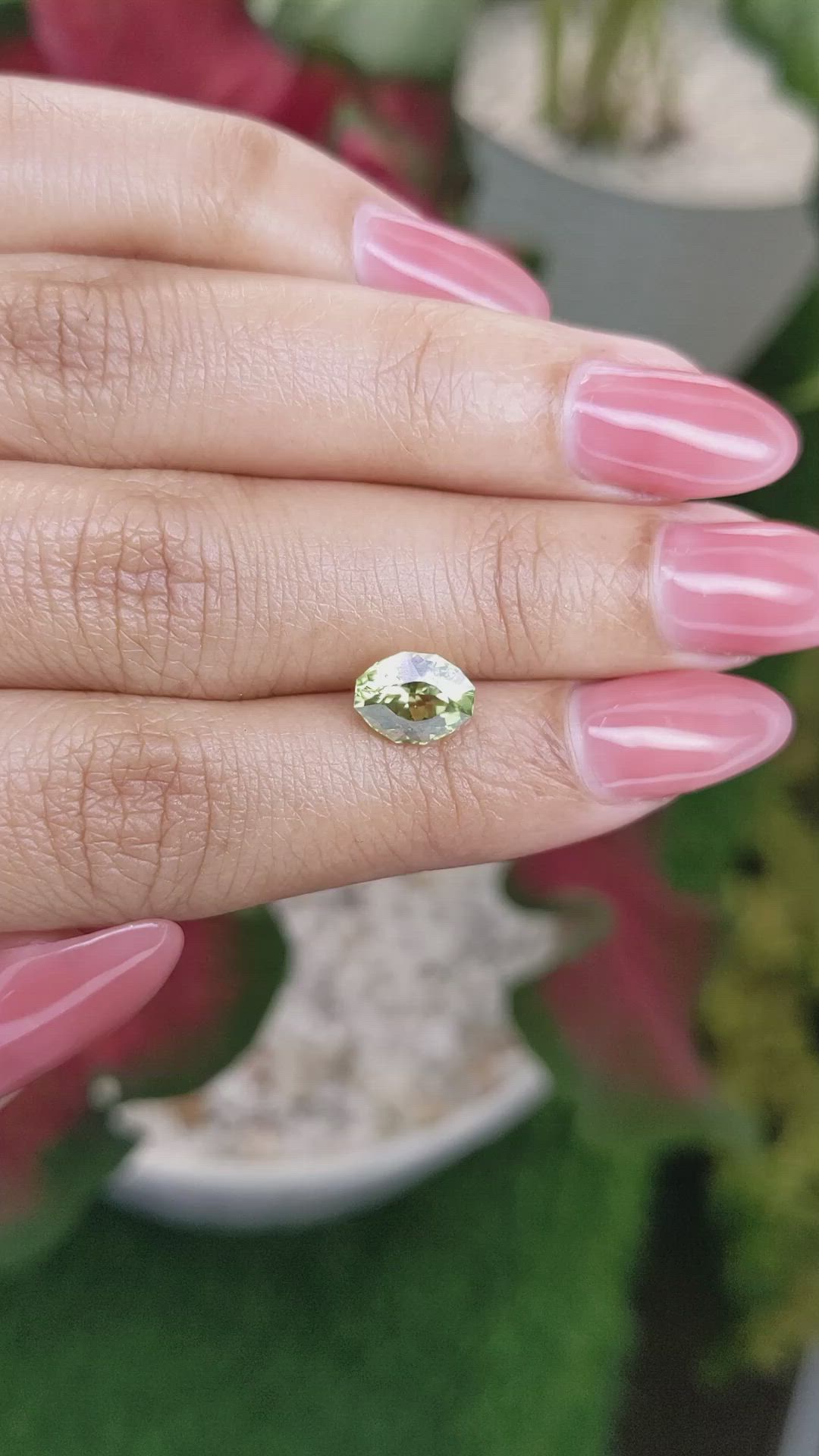 2.02 Ct. Yellowish Green Sapphire from Montana Size Video