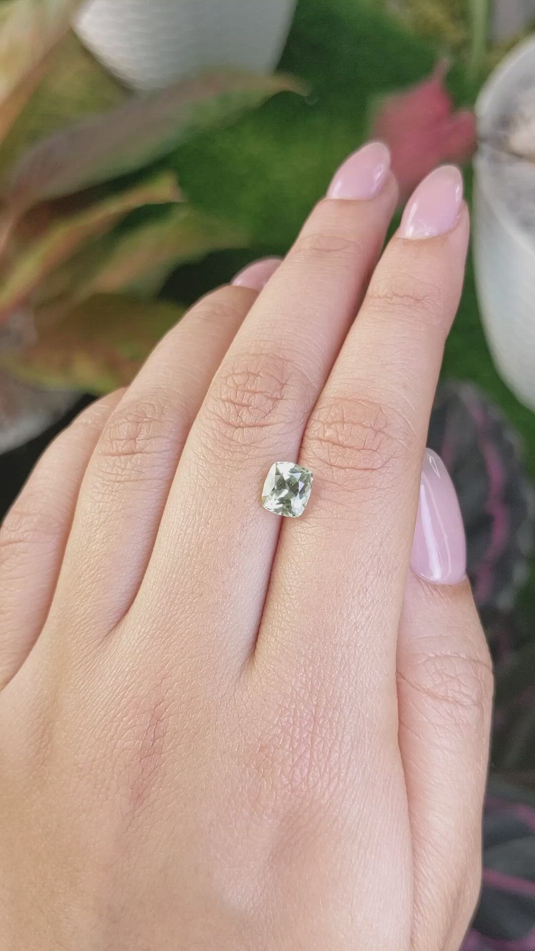 1.83 Ct. Green Sapphire from Montana Size Video