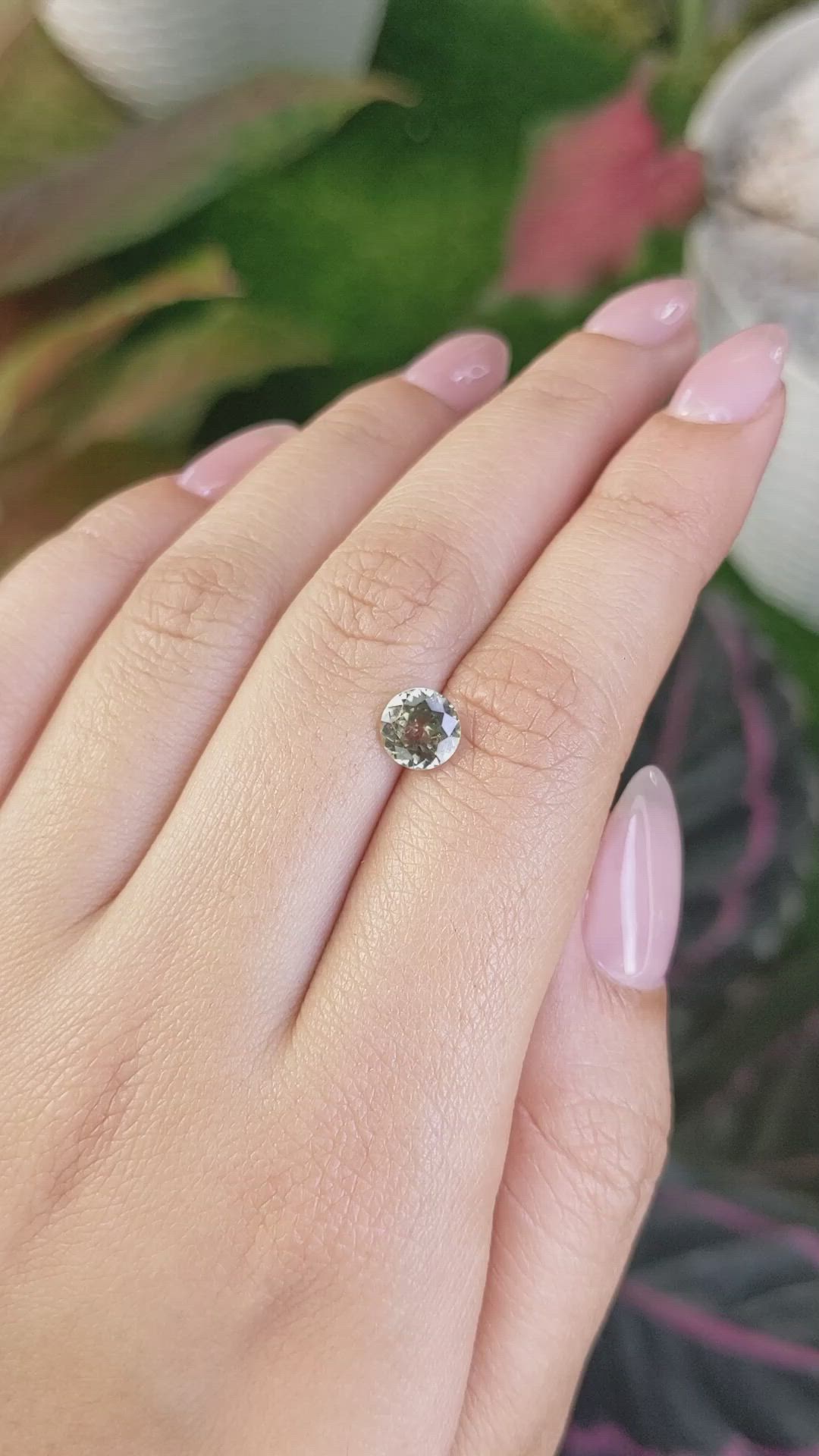 1.27 Ct. Yellowish Green Sapphire from Montana Size Video