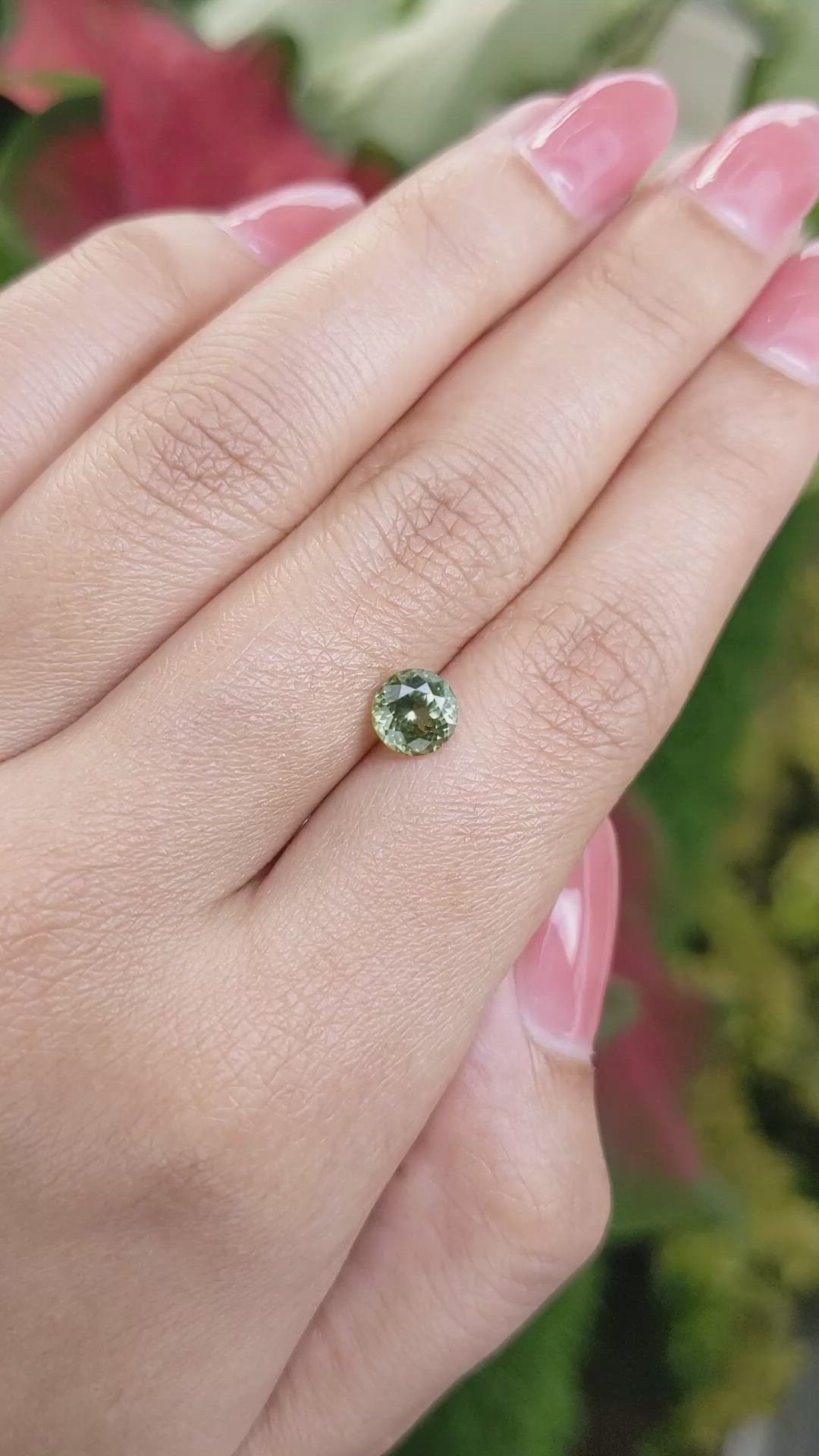 1.32 Ct. Yellowish Green Sapphire from Montana Size Video