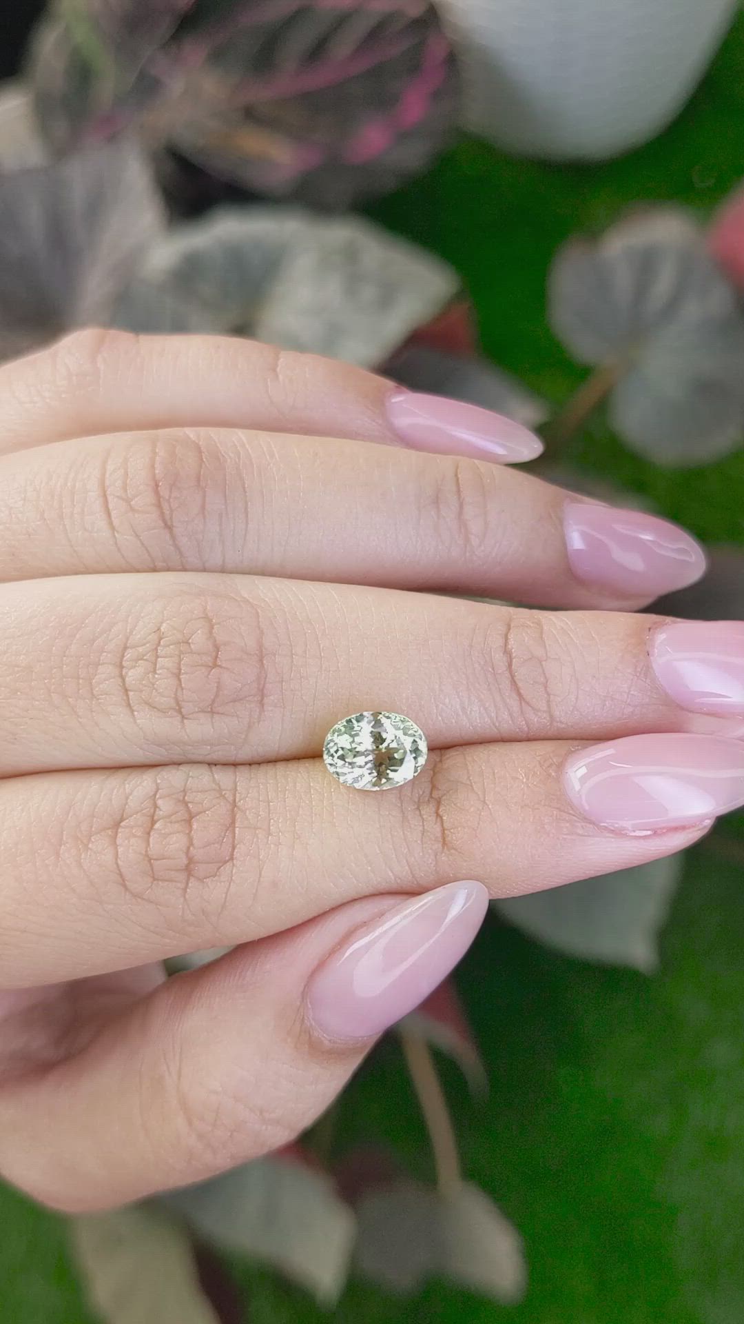 2.20 Ct. Yellowish Green Sapphire from Montana Size Video