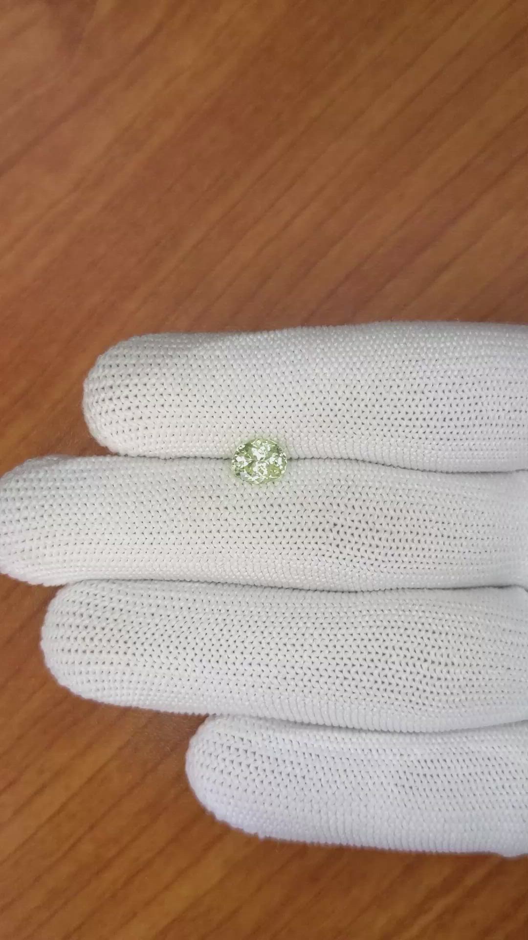 1.13 Ct. Yellowish Green Sapphire from Montana Size Video