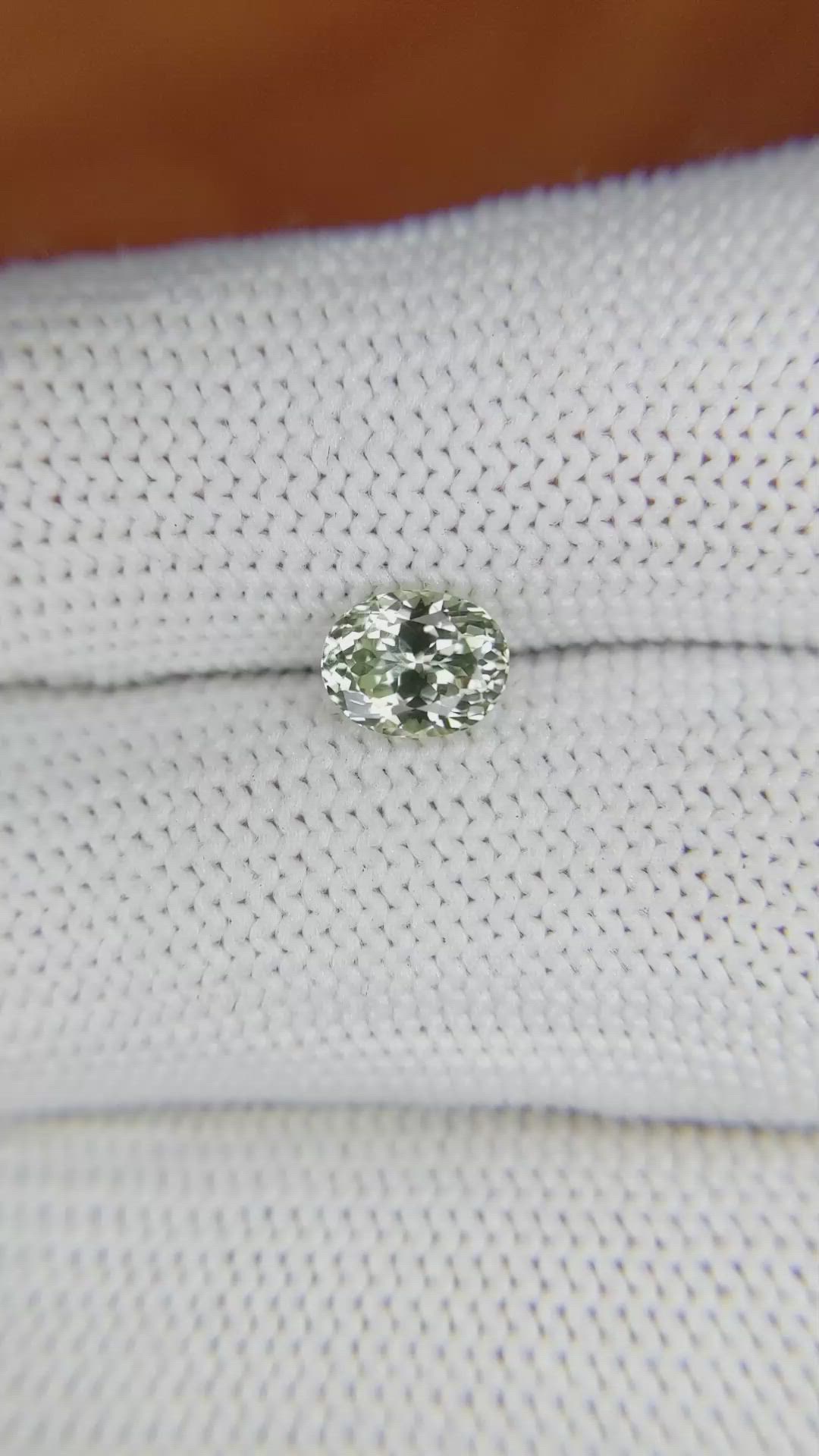 1.14 Ct. Yellowish Green Sapphire from Montana Size Video