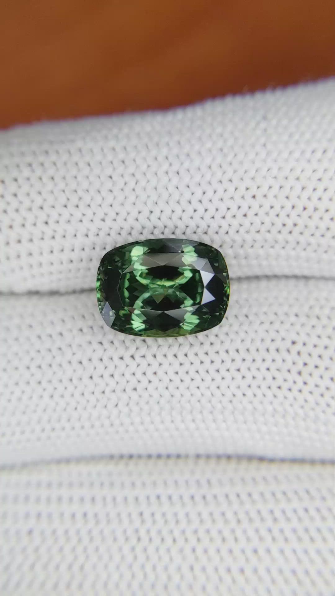 5.91 Ct. Green Sapphire from Montana Size Video