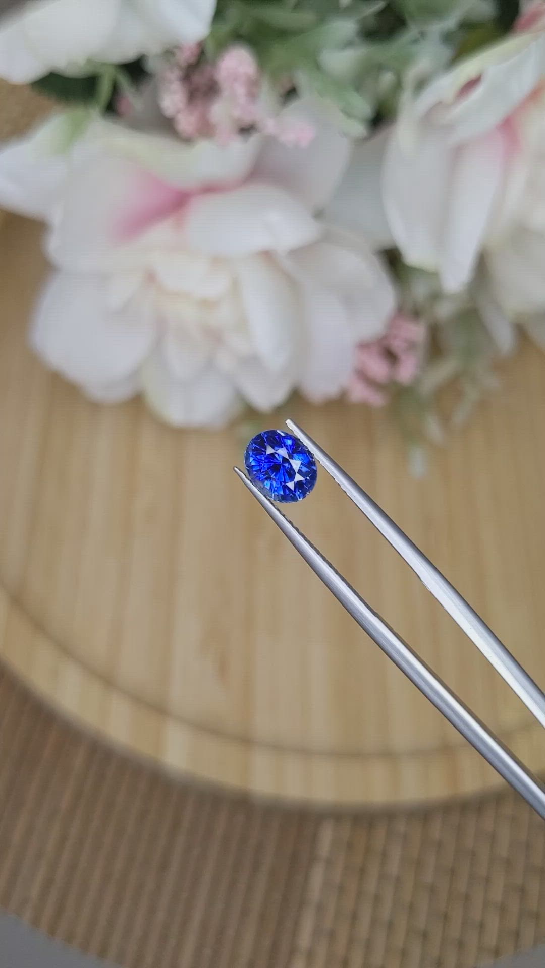 2.17 Ct. Blue Sapphire from Ceylon (Sri Lanka) Size Video