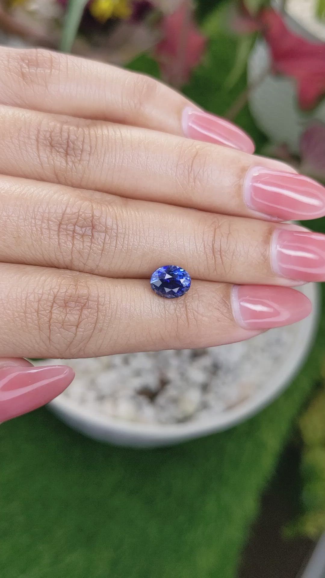 2.17 Ct. Blue Sapphire from Ceylon (Sri Lanka) Size Video