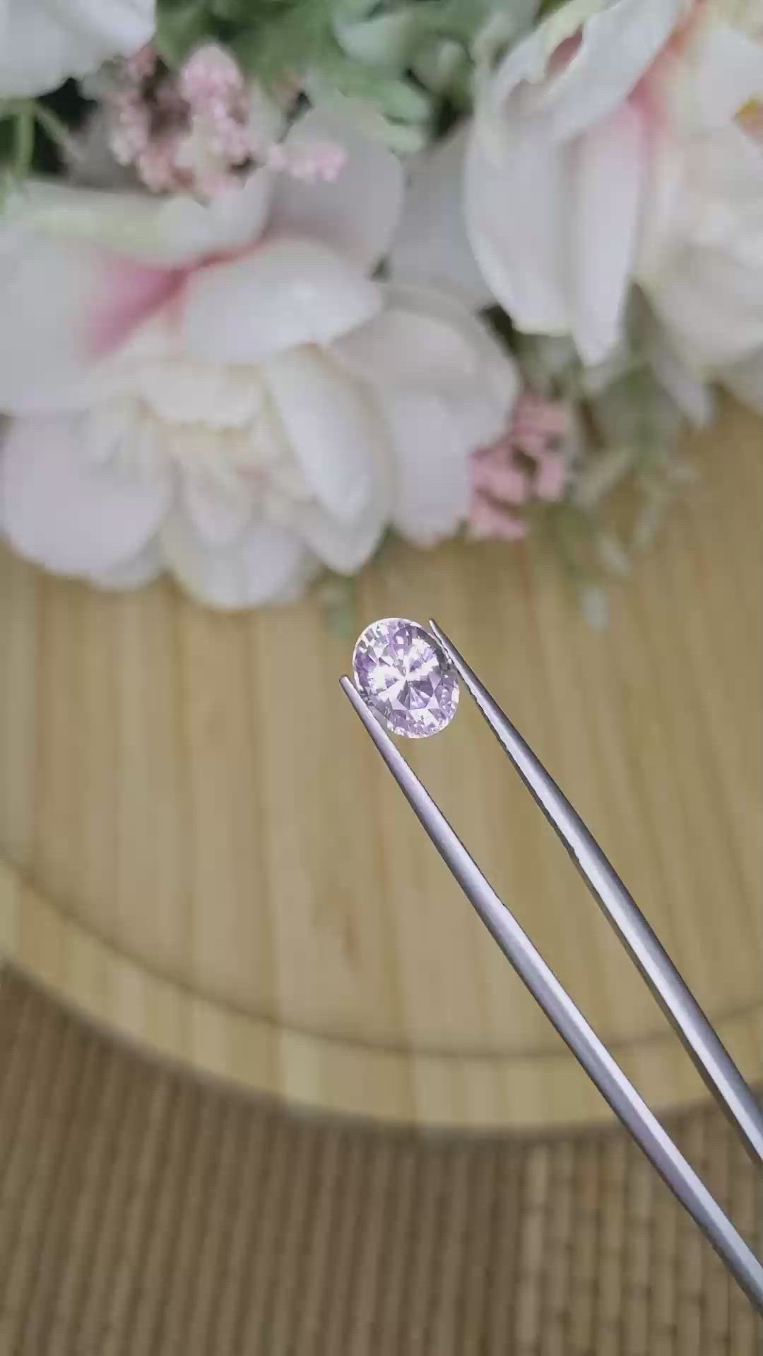 2.65 Ct. Purplish Pink Sapphire from Ceylon (Sri Lanka) Size Video