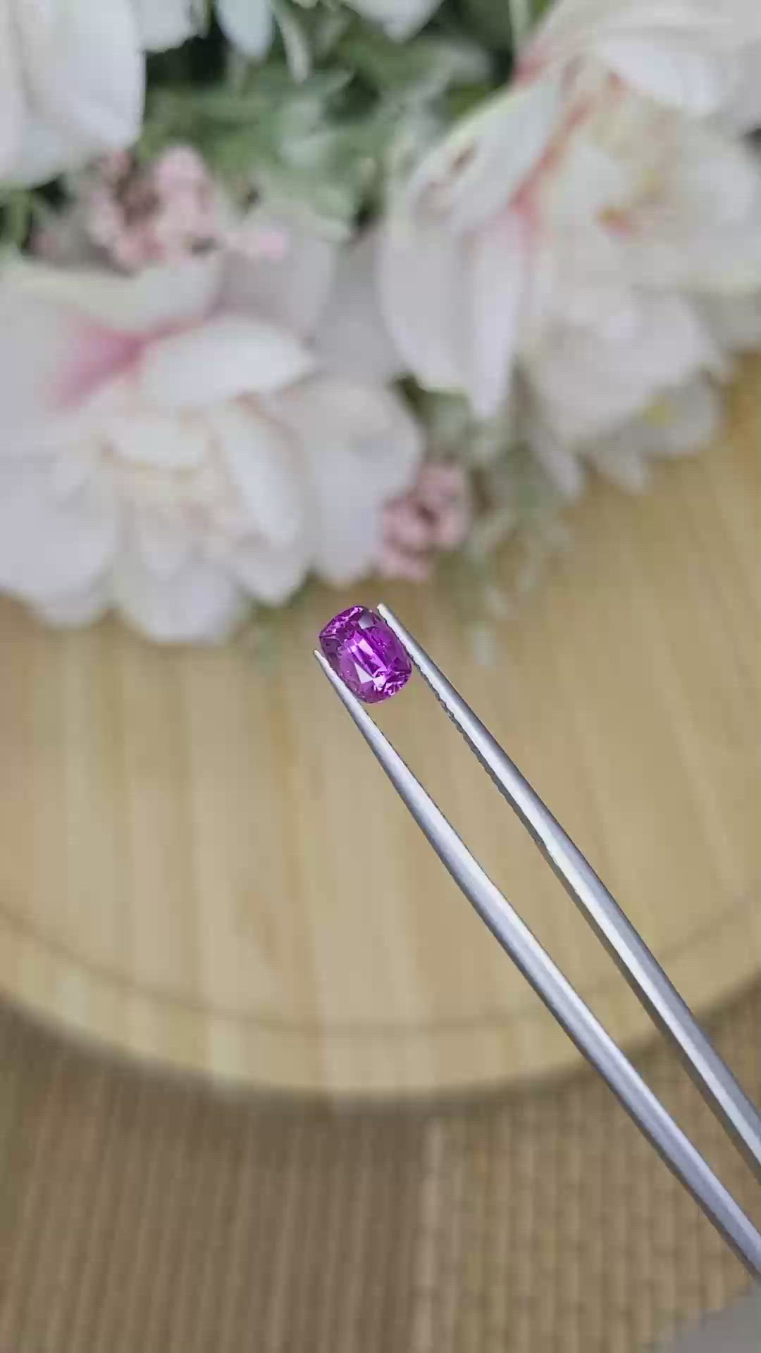 1.28 Ct. Pinkish Purple Sapphire from Ceylon (Sri Lanka) Size Video