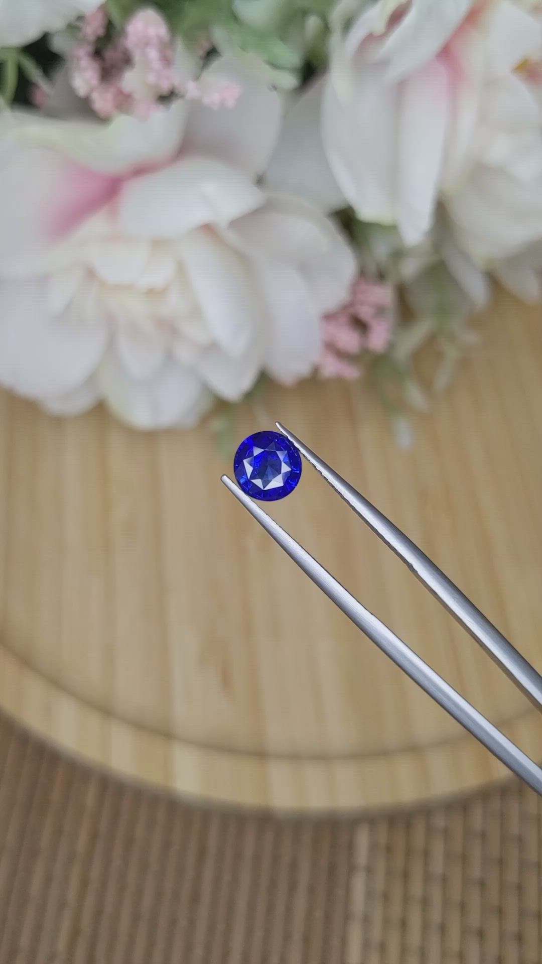 1.50 Ct. Blue Sapphire from Ceylon (Sri Lanka) Size Video