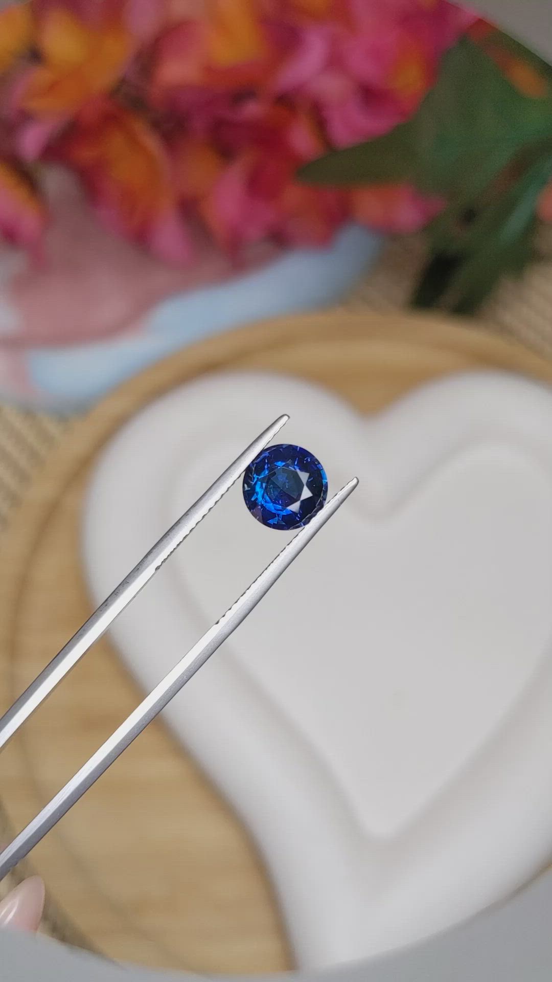 2.47 Ct. Blue Sapphire from Ceylon (Sri Lanka) Size Video