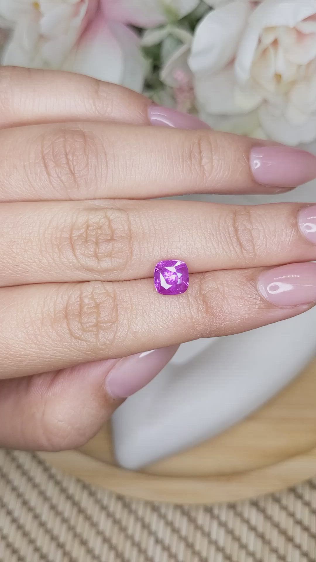 2.00 Ct. Purplish Pink Sapphire from Ceylon (Sri Lanka) Size Video