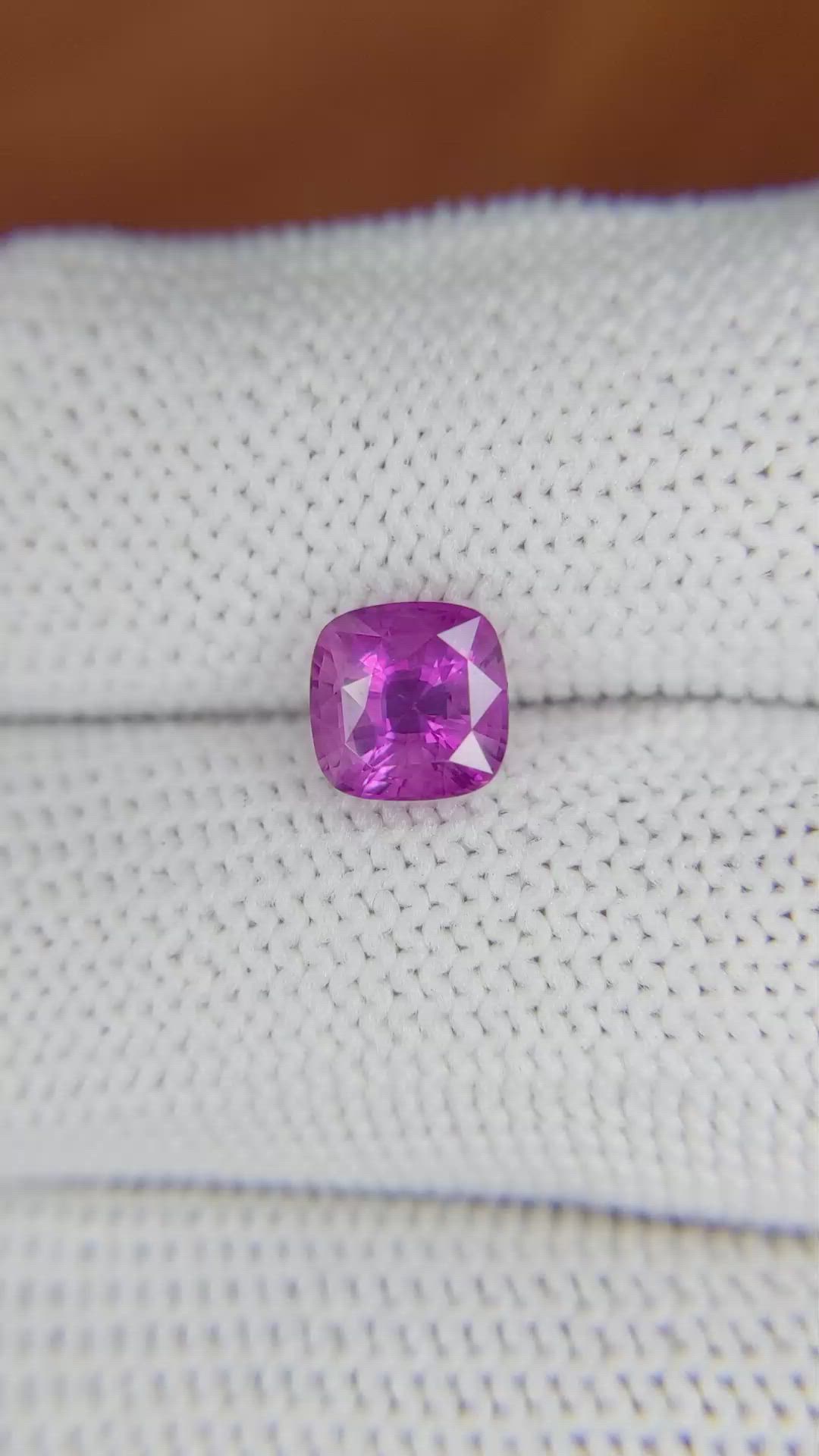 2.00 Ct. Purplish Pink Sapphire from Ceylon (Sri Lanka) Size Video