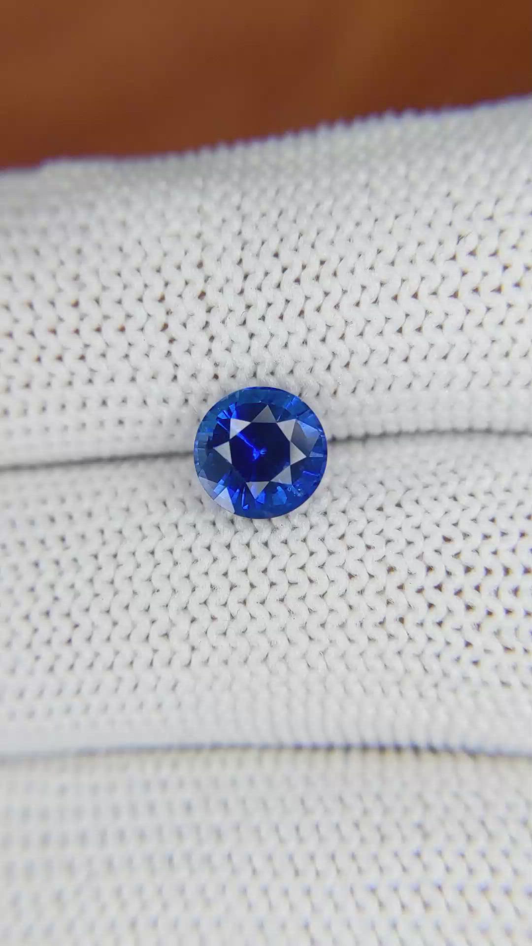 2.02 Ct. Blue Sapphire from Ceylon (Sri Lanka) Size Video