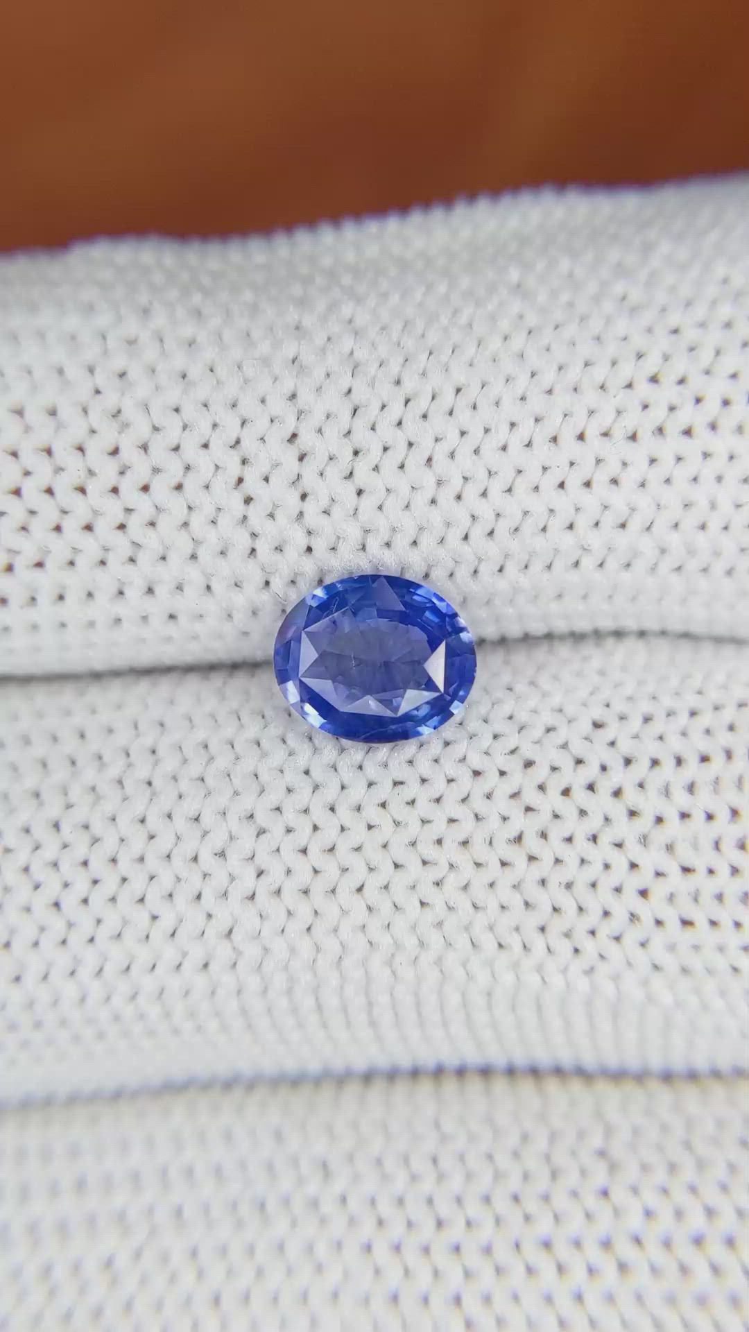 1.49 Ct. Blue Sapphire from Ceylon (Sri Lanka) Size Video