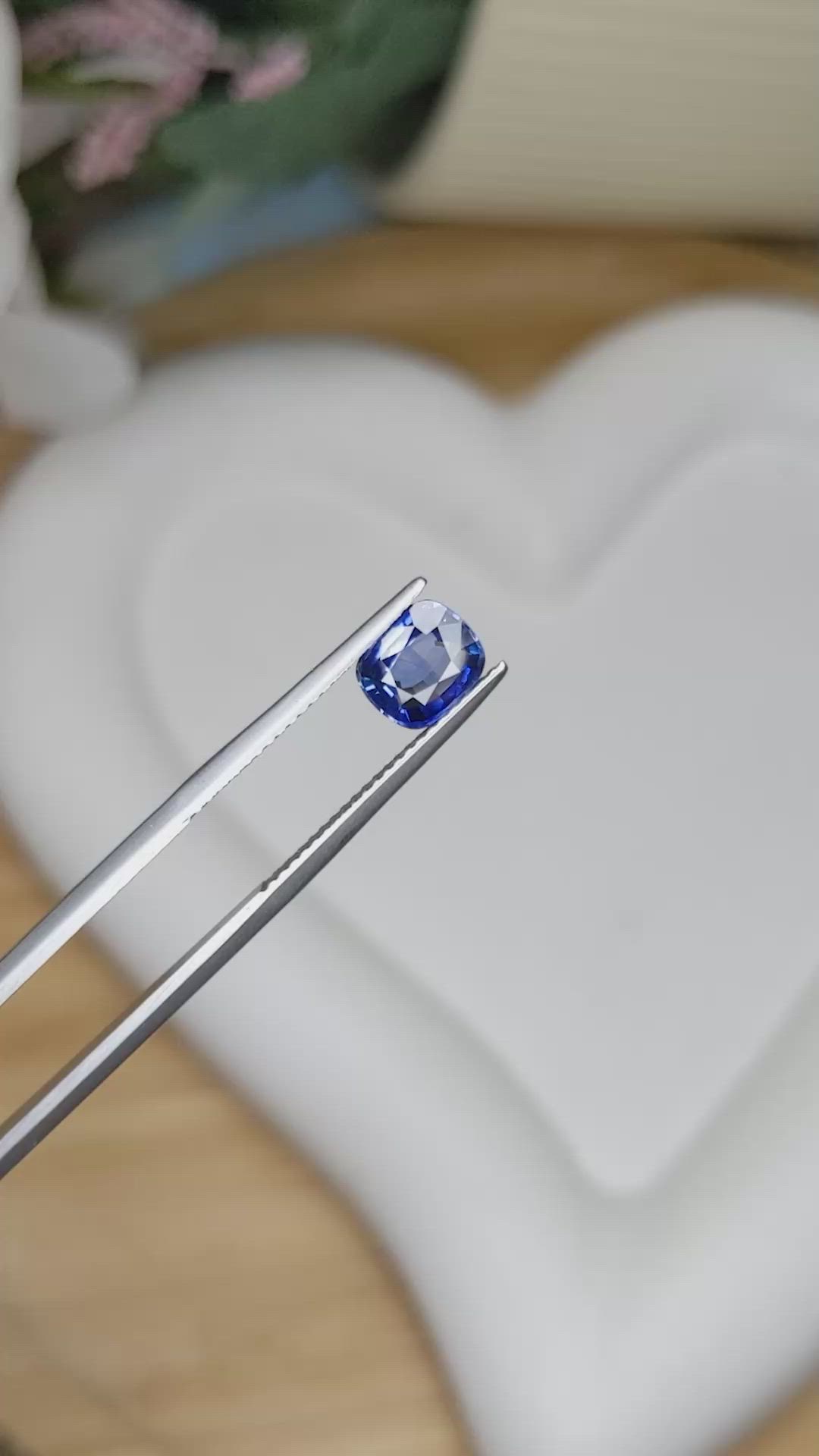 1.48 Ct. Blue Sapphire from Ceylon (Sri Lanka) Size Video