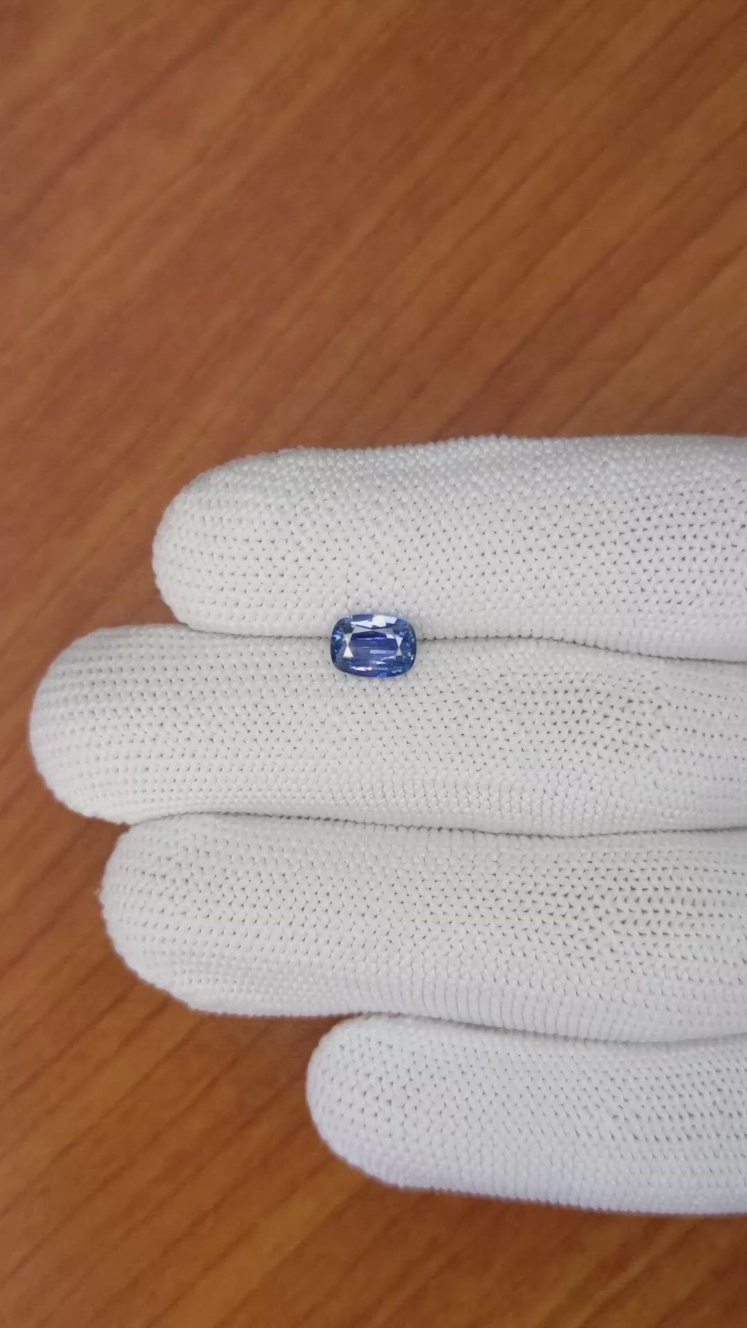1.15 Ct. Blue Sapphire from Ceylon (Sri Lanka) Size Video