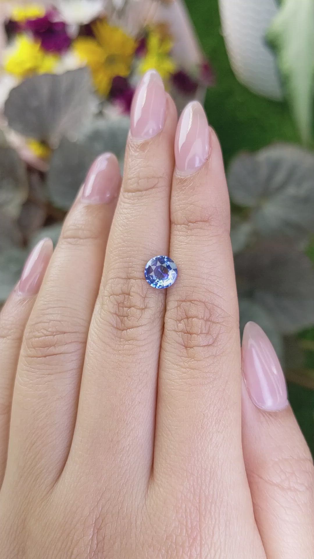 1.35 Ct. Blue Sapphire from Ceylon (Sri Lanka) Size Video