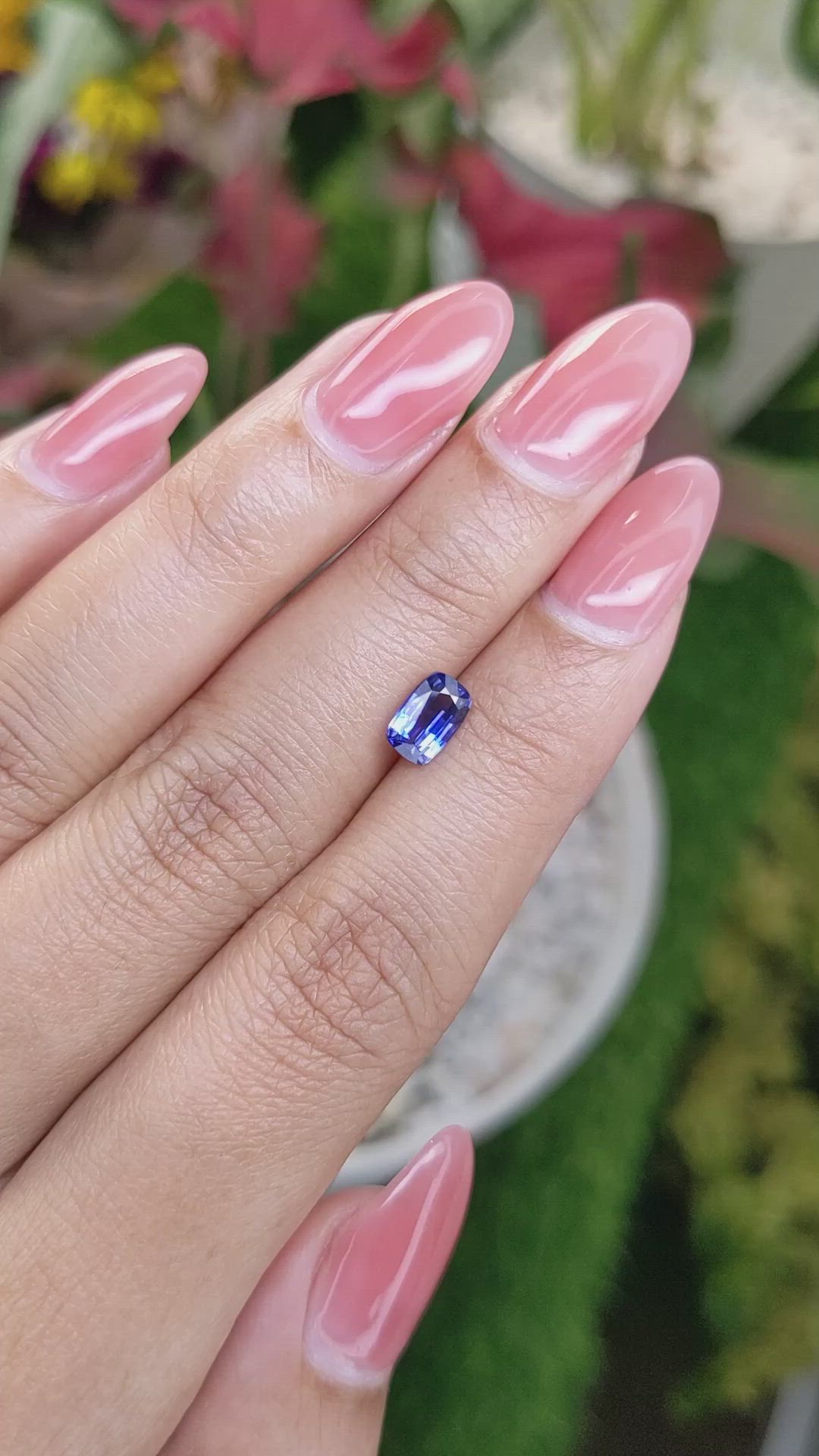 1.16 Ct. Blue Sapphire from Ceylon (Sri Lanka) Size Video