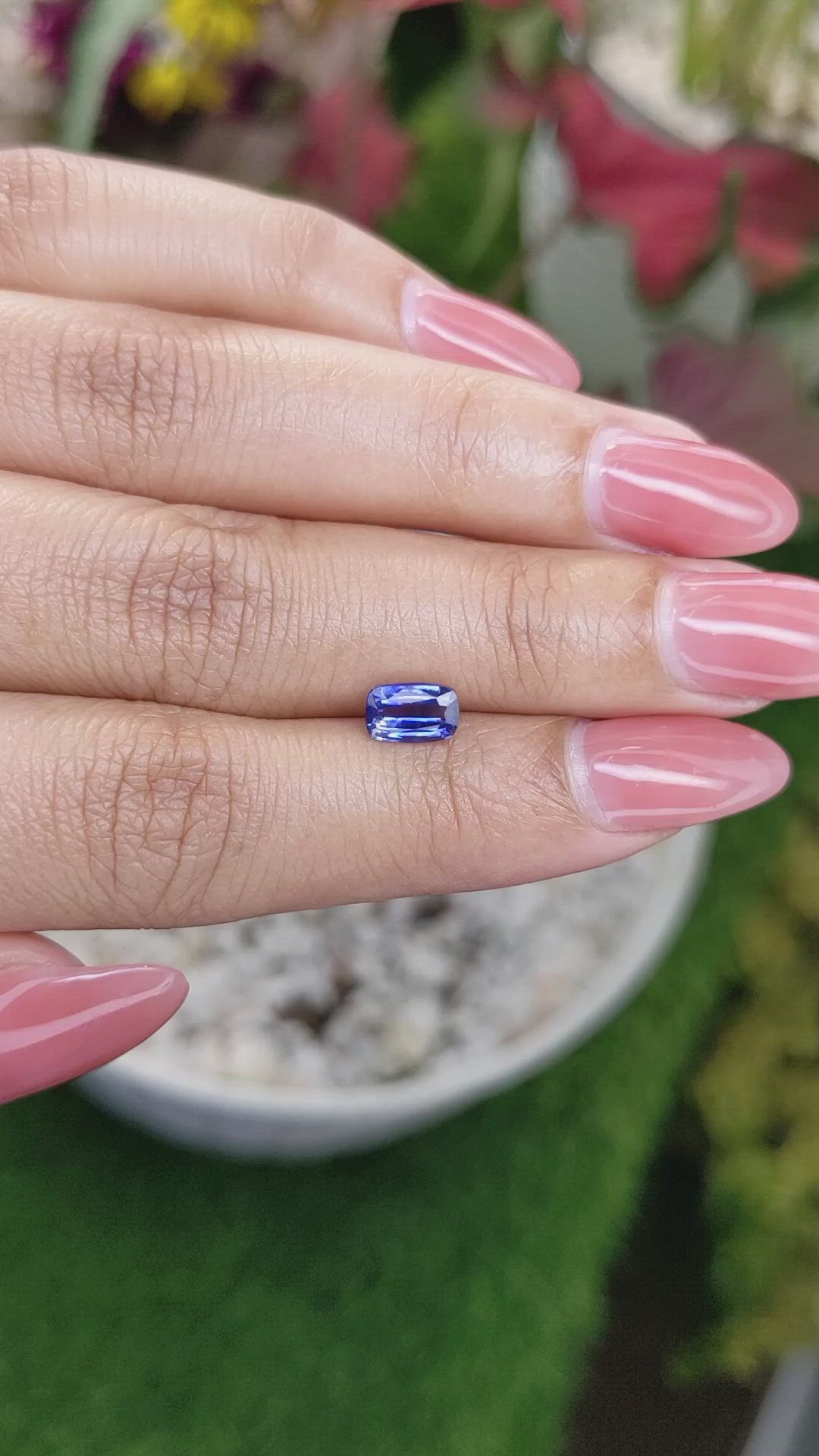 1.16 Ct. Blue Sapphire from Ceylon (Sri Lanka) Size Video