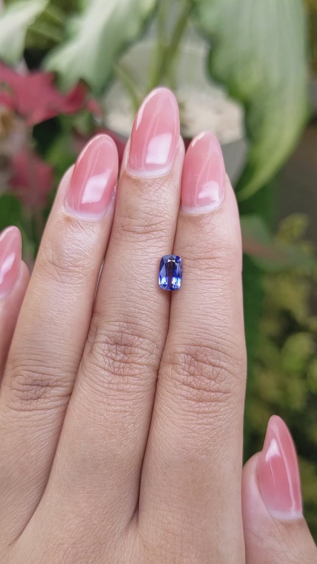 1.16 Ct. Blue Sapphire from Ceylon (Sri Lanka) Size Video