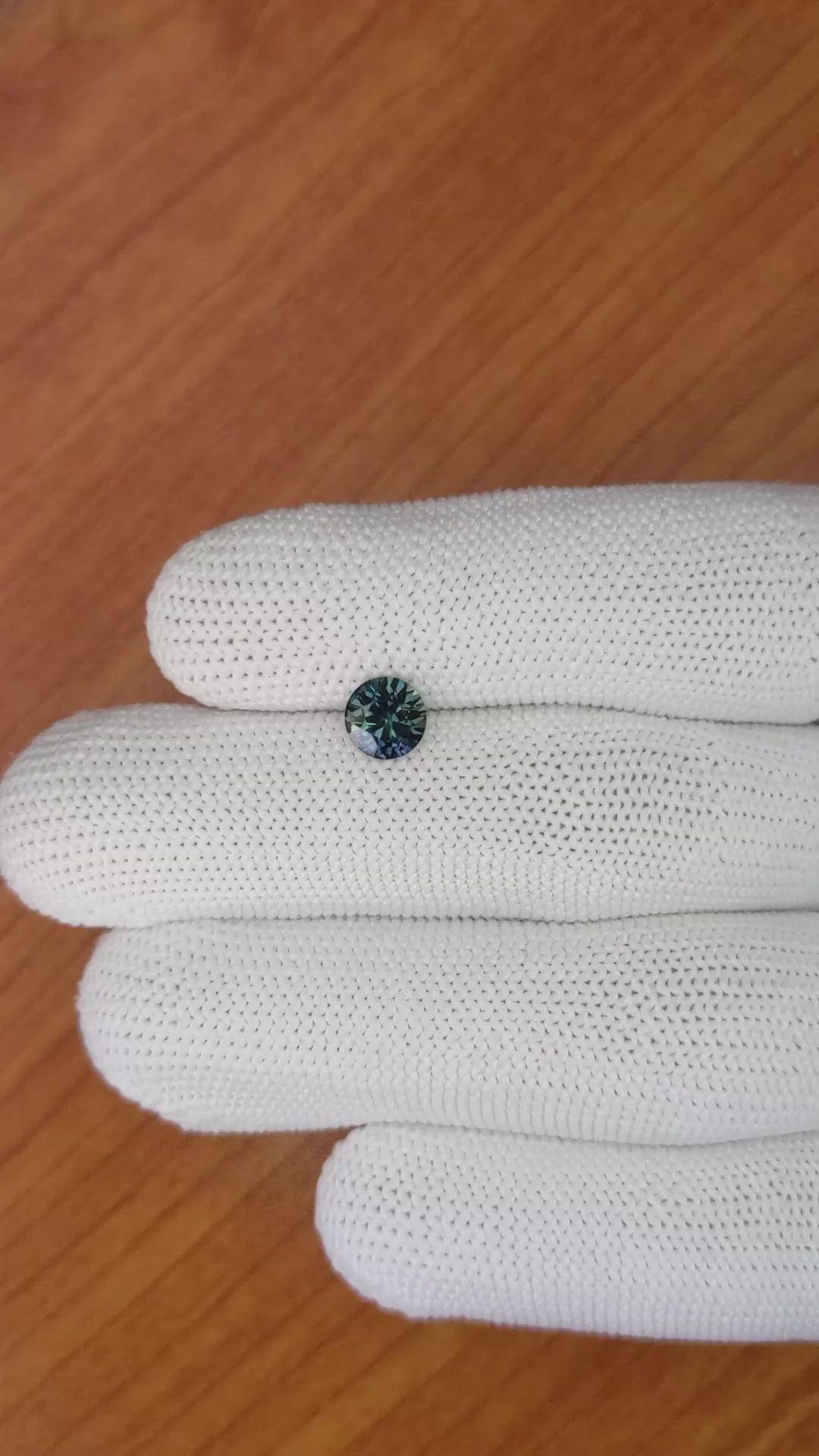 1.23 Ct. Bluish Green Sapphire from Ceylon (Sri Lanka) Size Video