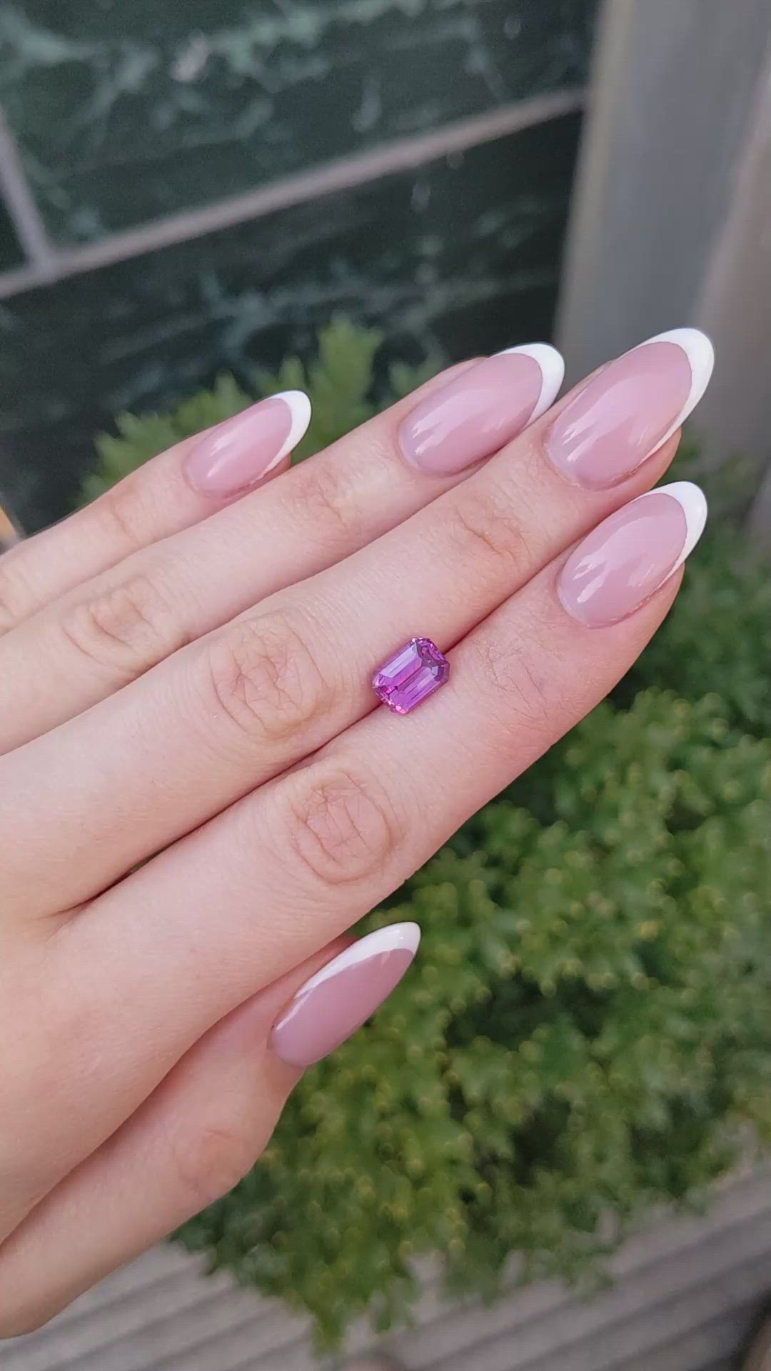 2.99 Ct. Purplish Pink Sapphire from Ceylon (Sri Lanka) Size Video