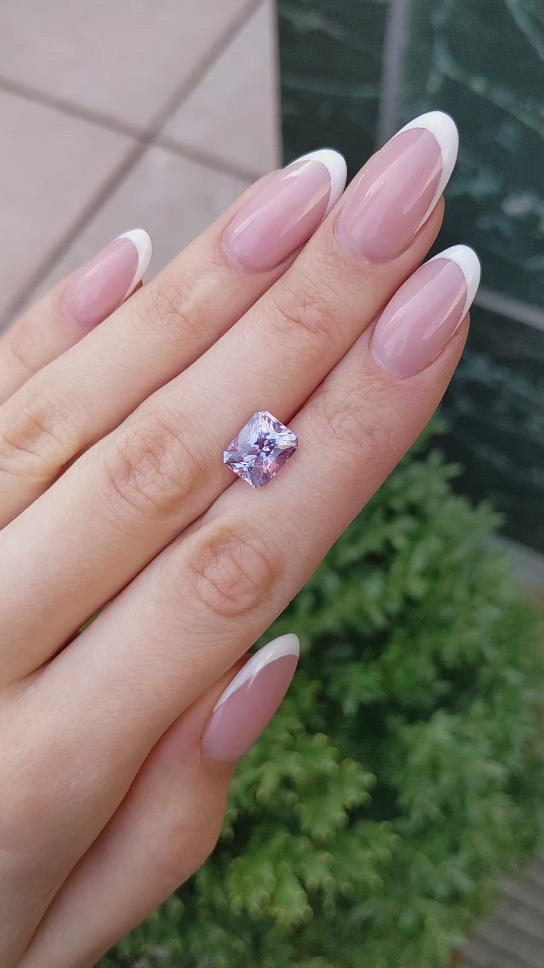 4.66 Ct. Purplish Pink Sapphire from Ceylon (Sri Lanka) Size Video
