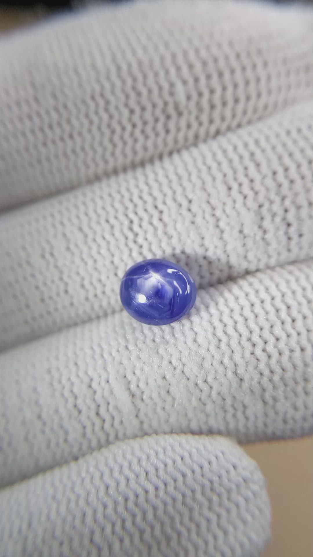 2.69 Ct. Blue Star Sapphire from Ceylon (Sri Lanka) Size Video