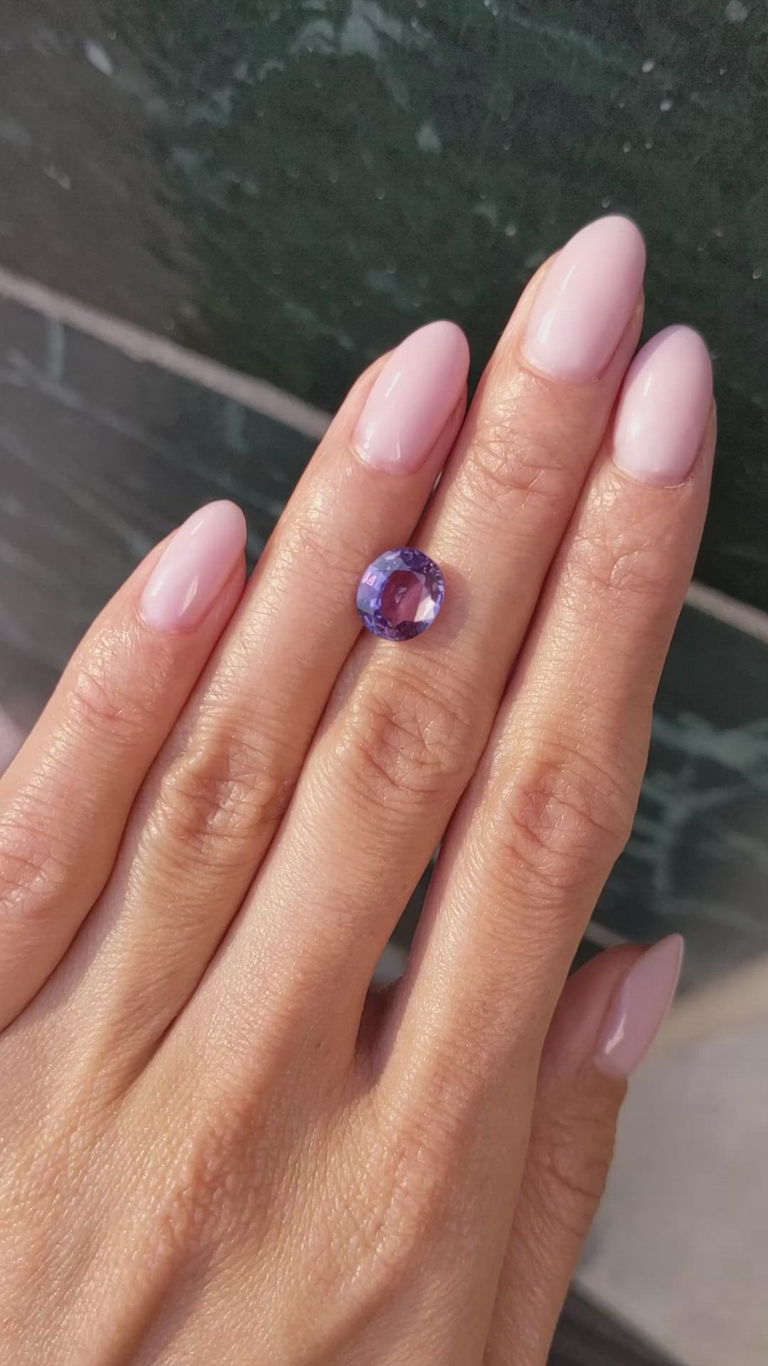 3.05 Ct. Pinkish Purple Sapphire from Ceylon (Sri Lanka) Size Video