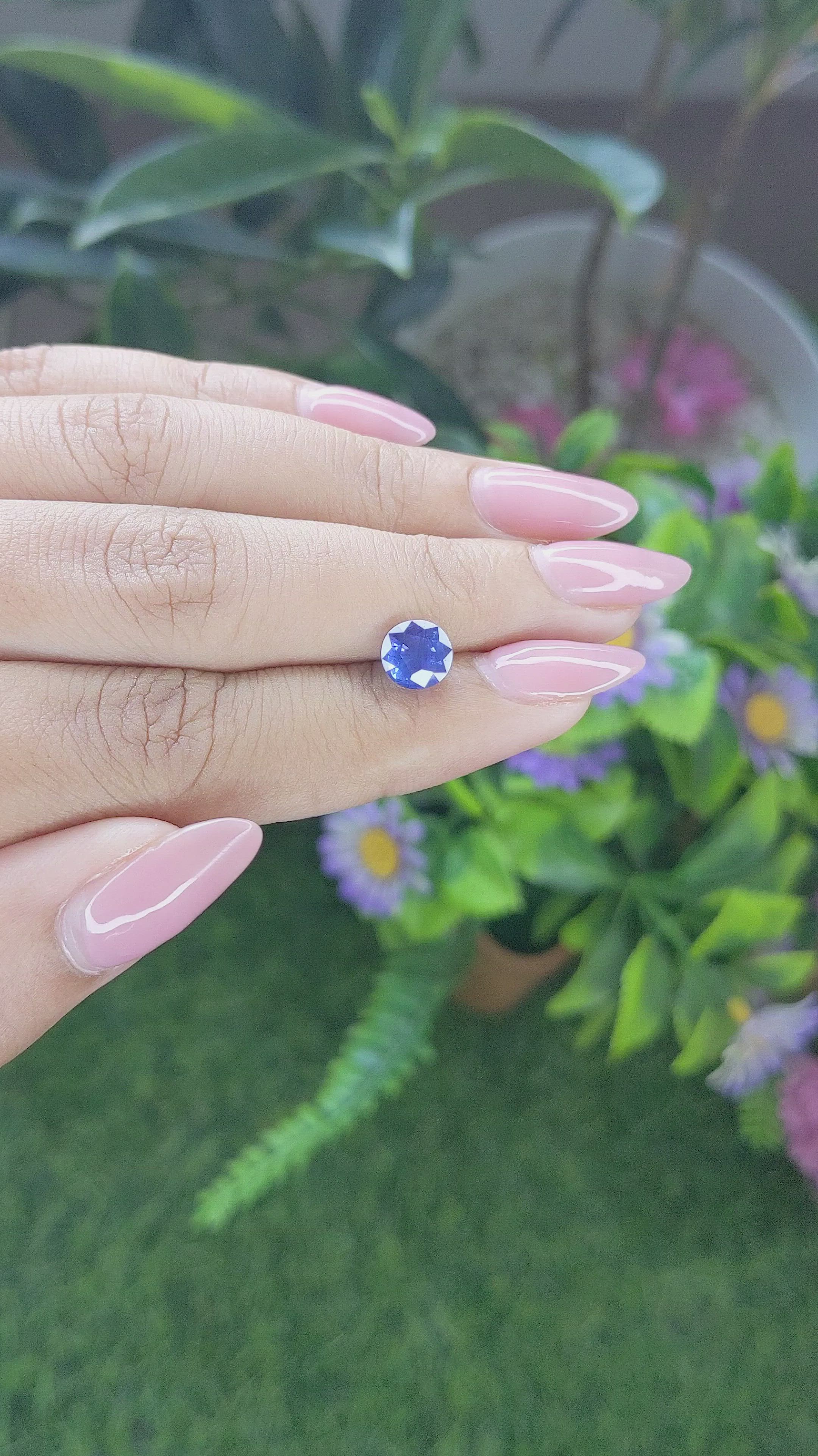 2.00 Ct. Blue Sapphire from Ceylon (Sri Lanka) Size Video