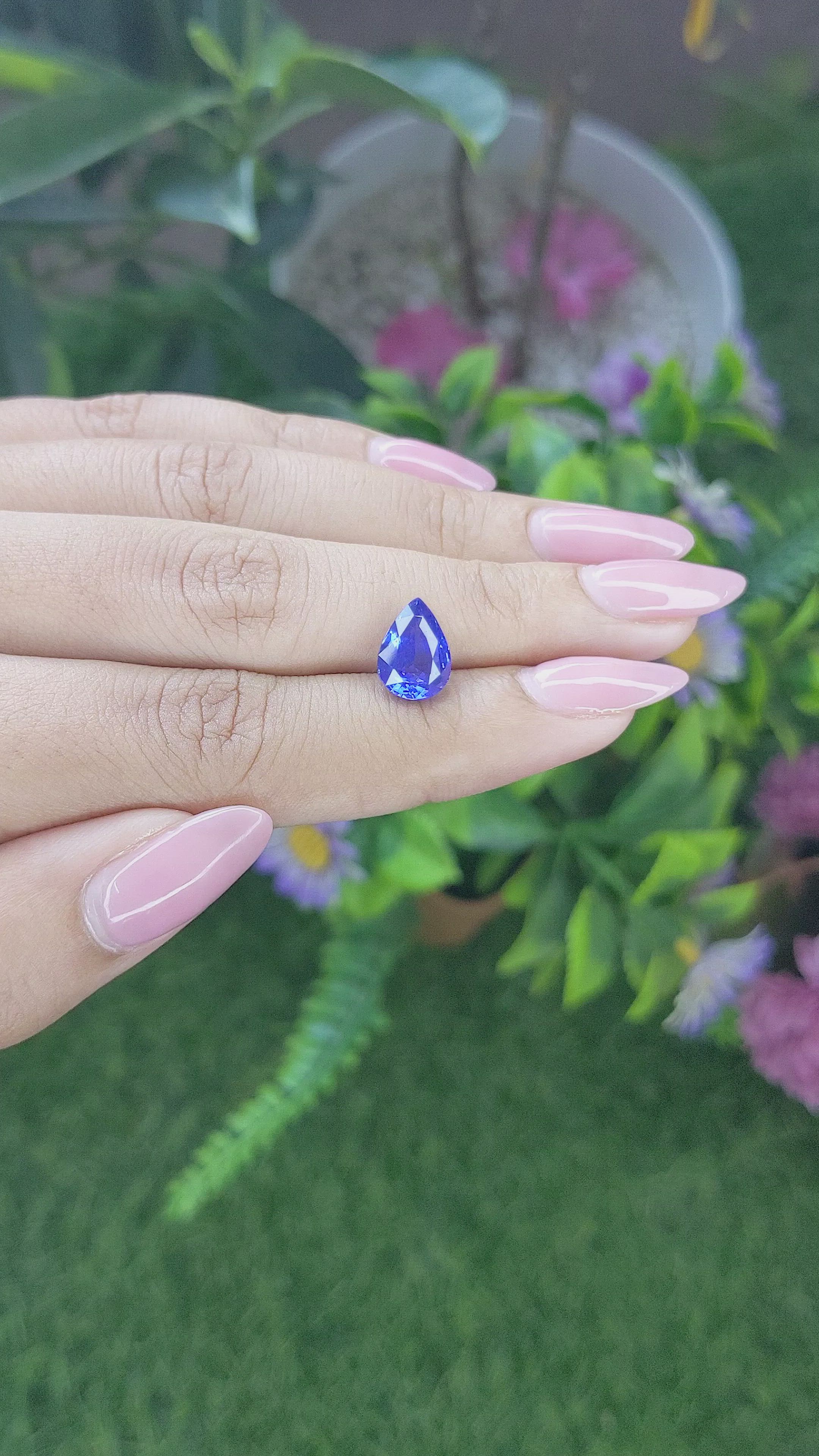 3.09 Ct. Blue Sapphire from Ceylon (Sri Lanka) Size Video