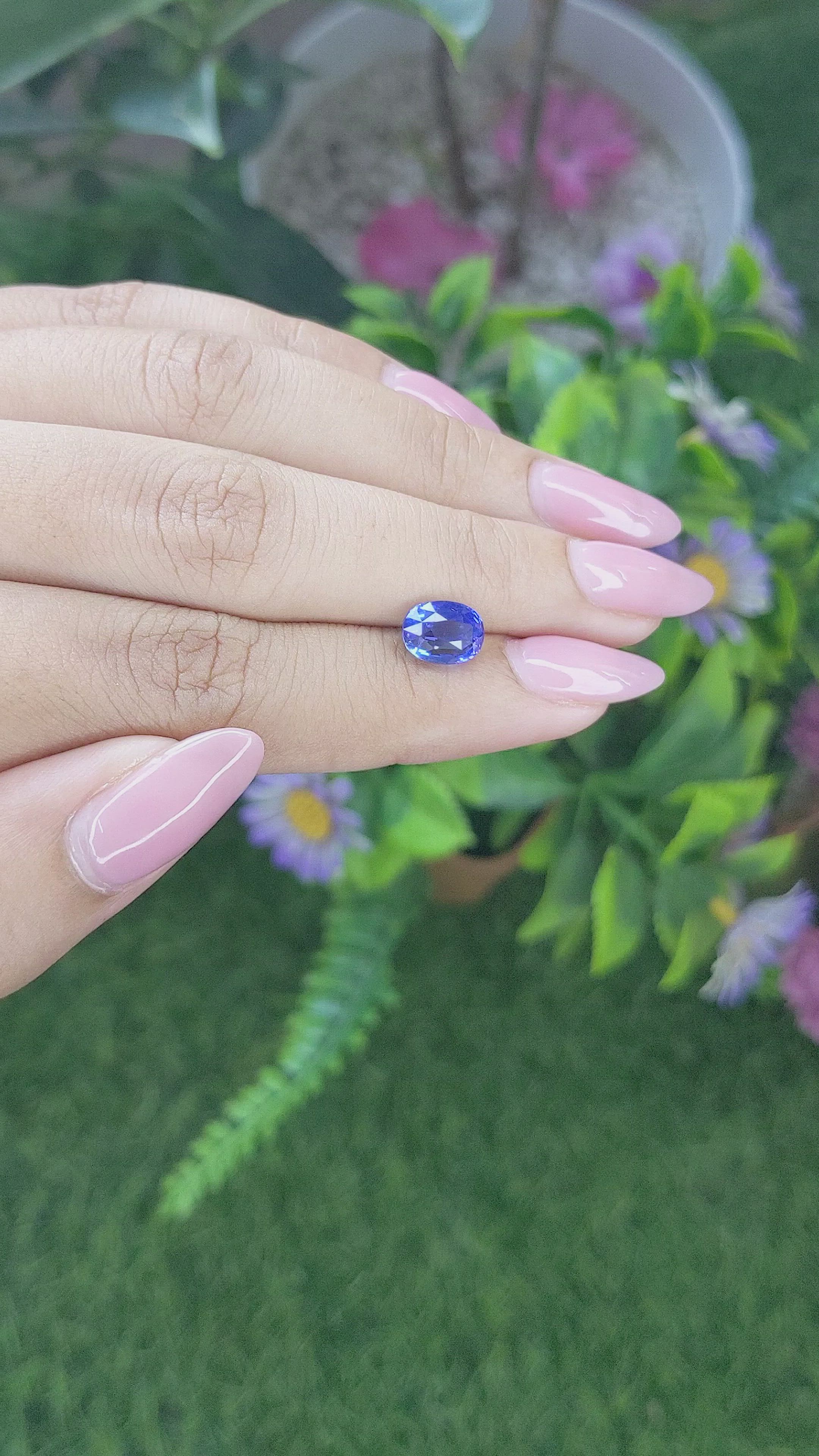 2.56 Ct. Blue Sapphire from Ceylon (Sri Lanka) Size Video
