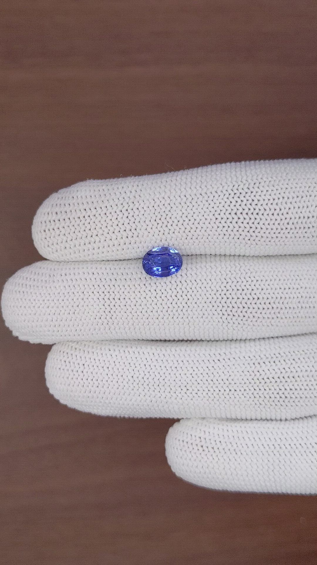 2.56 Ct. Blue Sapphire from Ceylon (Sri Lanka) Size Video