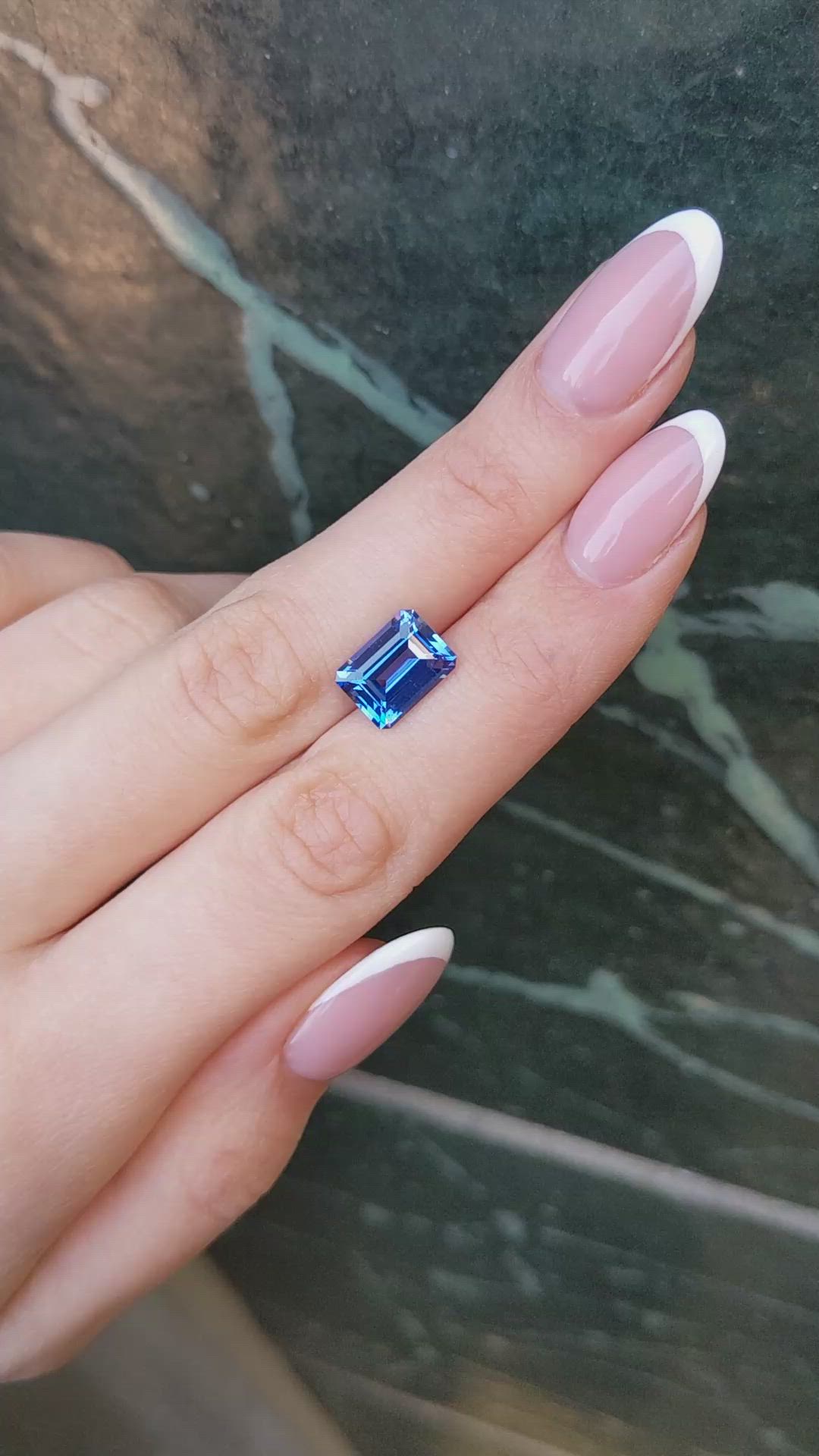 4.68 Ct. Blue Sapphire from Ceylon (Sri Lanka) Size Video