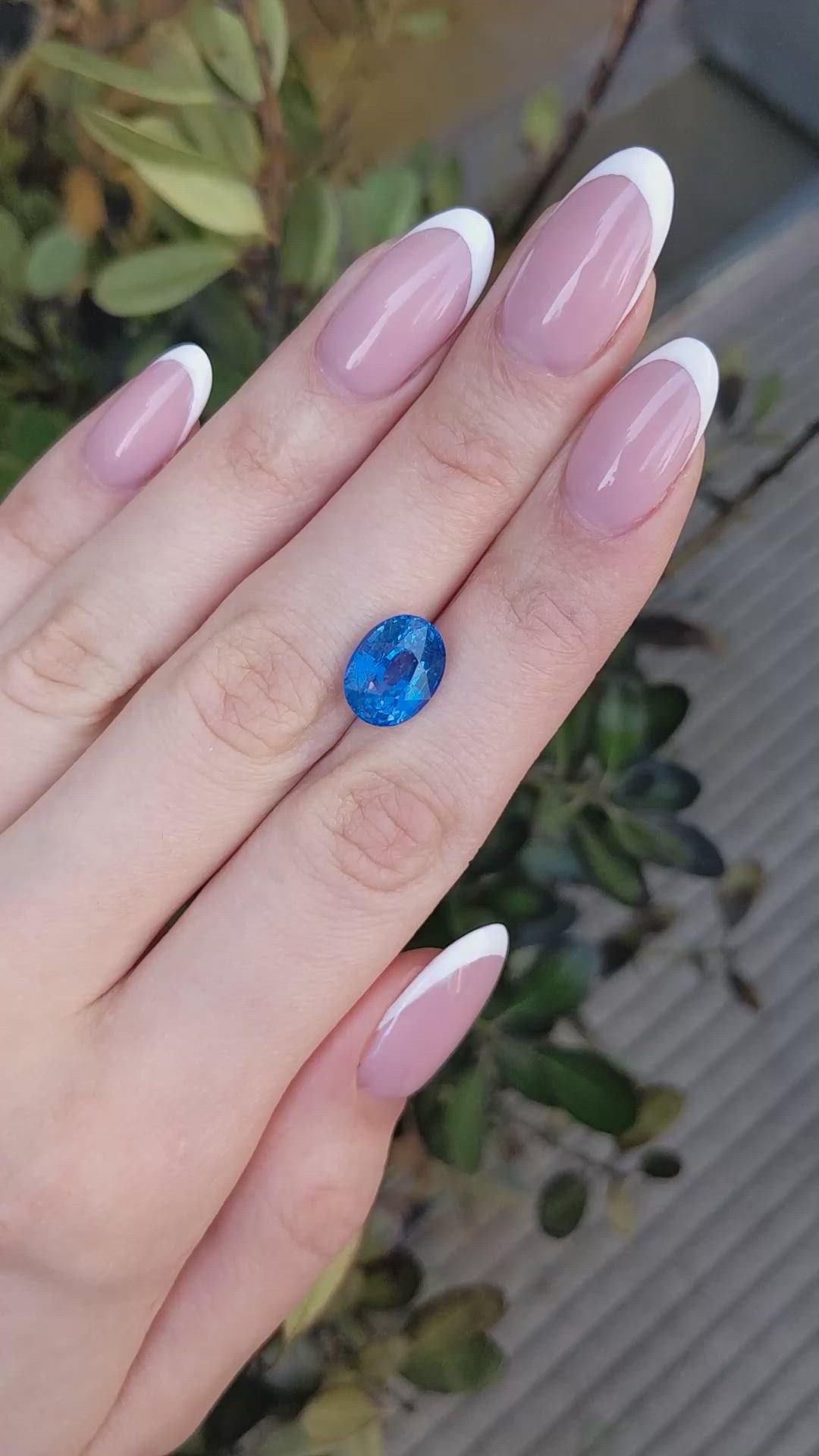 6.58 Ct. Blue Sapphire from Ceylon (Sri Lanka) Size Video