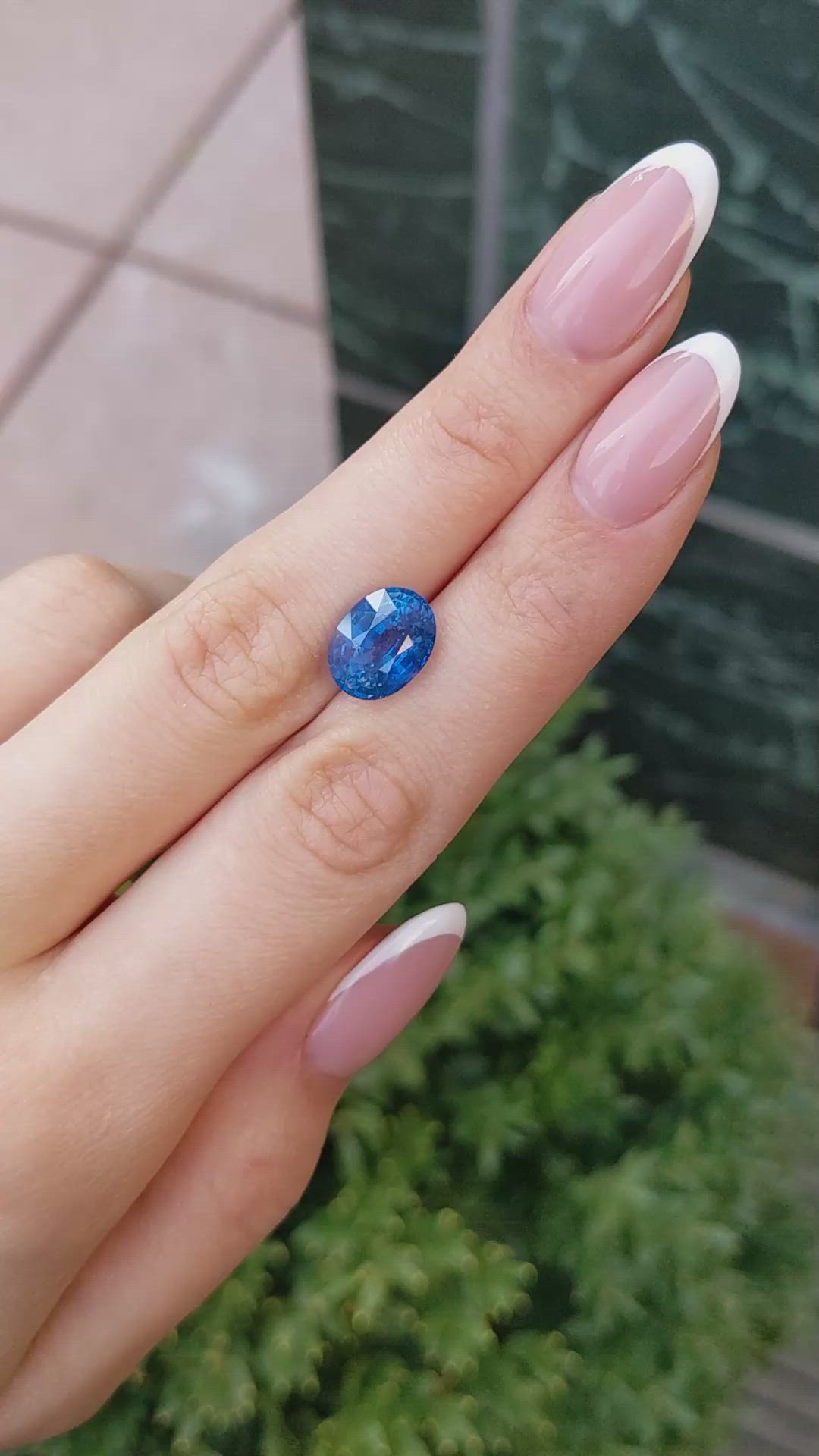 6.58 Ct. Blue Sapphire from Ceylon (Sri Lanka) Size Video
