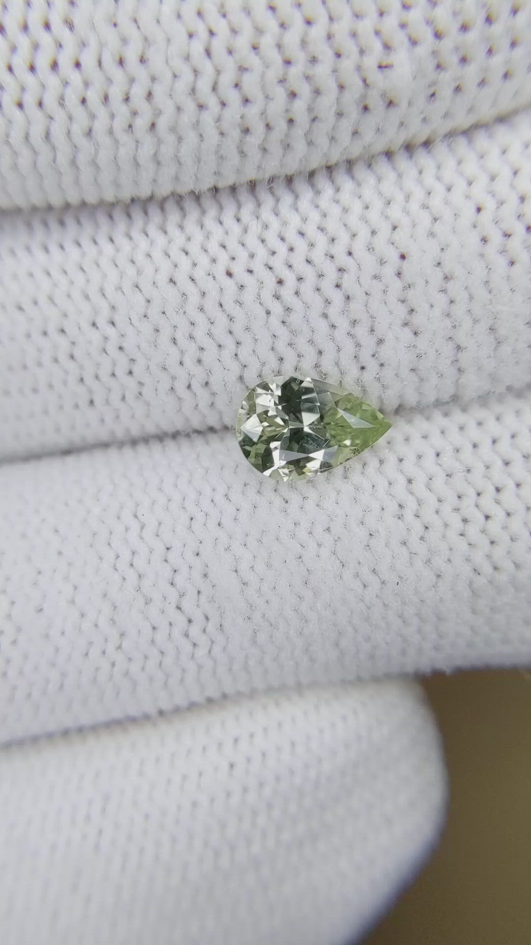 1.01 Ct. Green Sapphire from Montana Size Video
