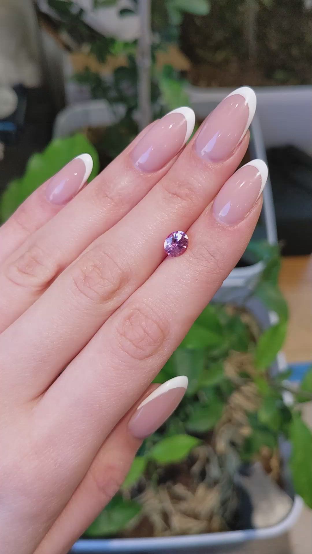 1.44 Ct. Padparadscha Sapphire from Ceylon (Sri Lanka) Size Video
