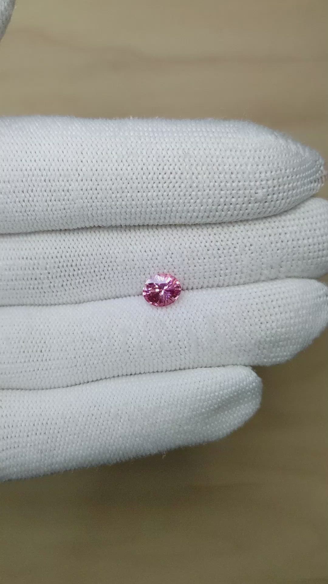 1.44 Ct. Padparadscha Sapphire from Ceylon (Sri Lanka) Size Video