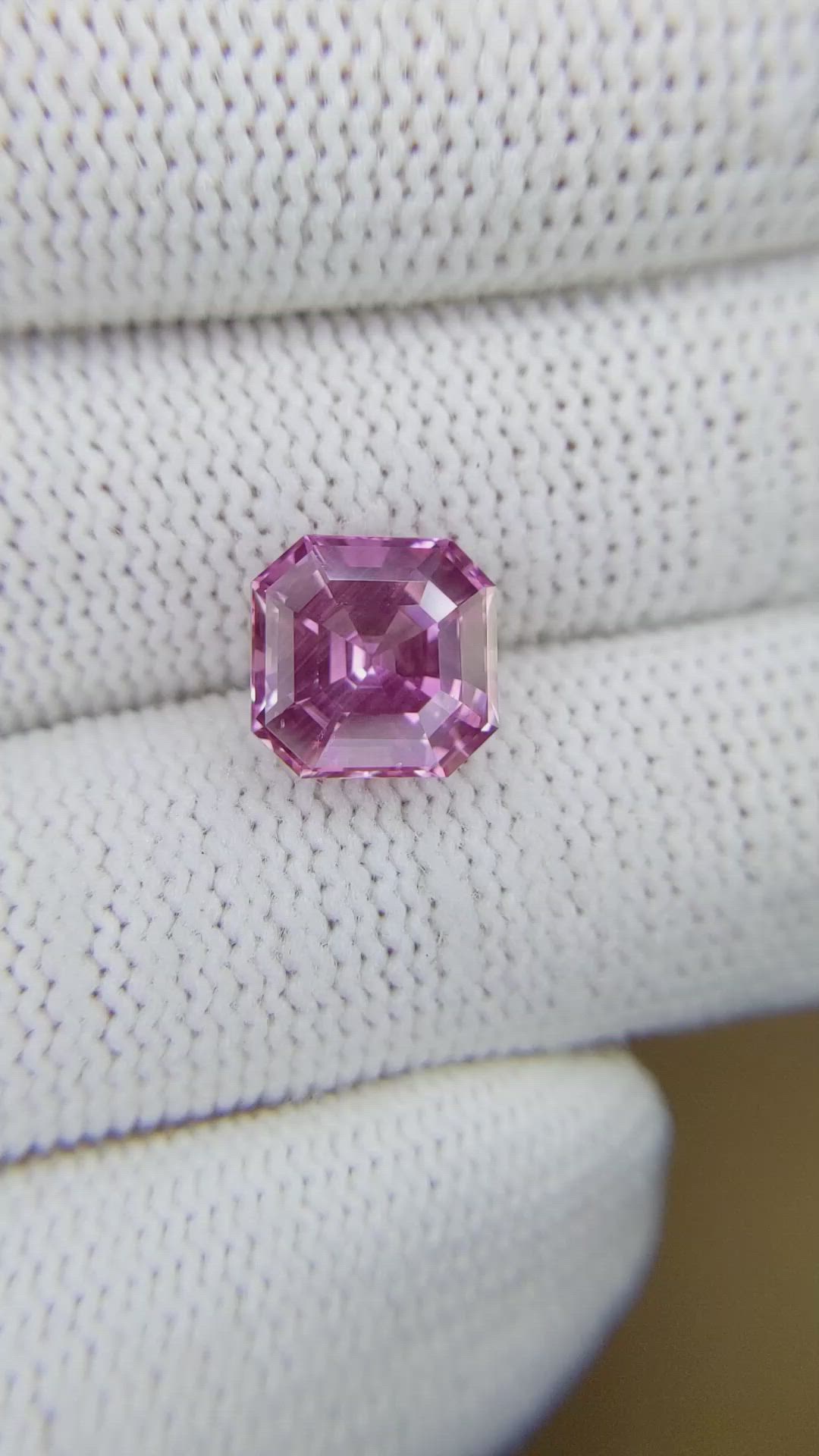 4.15 Ct. Purplish Pink Sapphire from Ceylon (Sri Lanka) Size Video